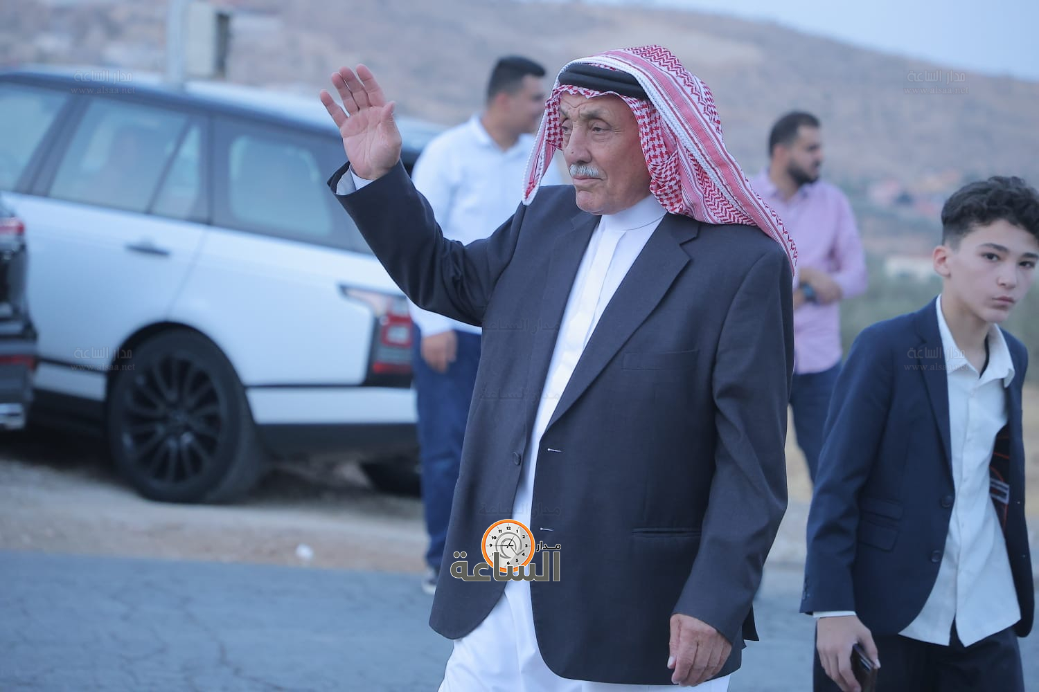 Madar Al-Saa Images 0.0032094286746396916