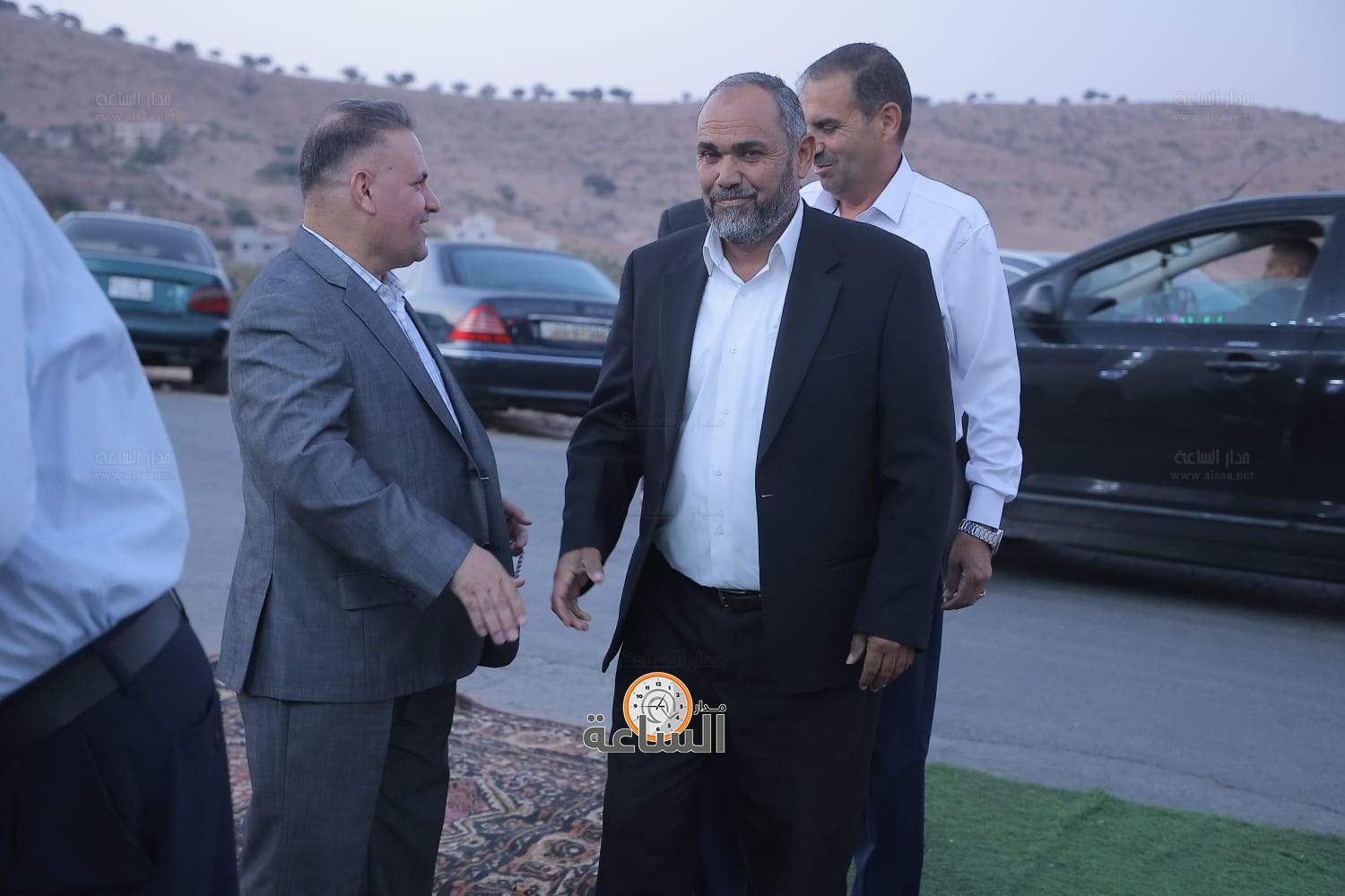 Madar Al-Saa Images 0.4226160222029762