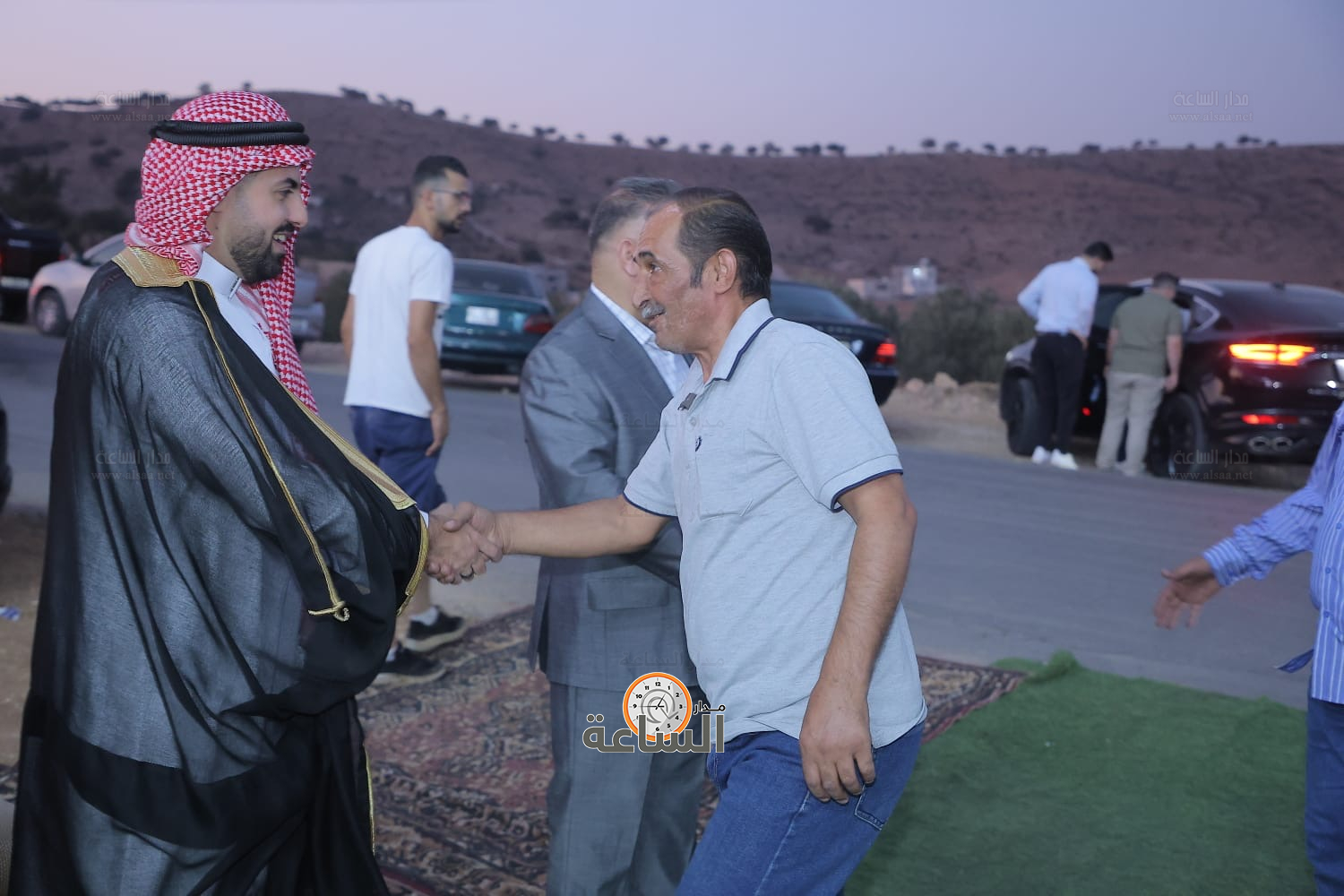 Madar Al-Saa Images 0.7722707334897336