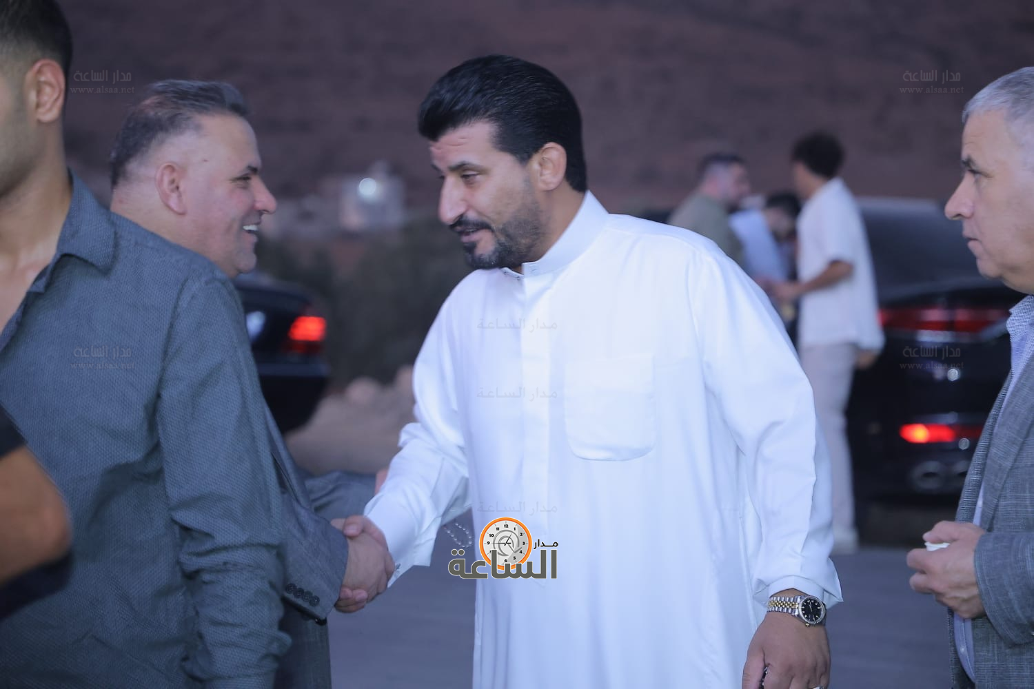 Madar Al-Saa Images 0.7953358163081111