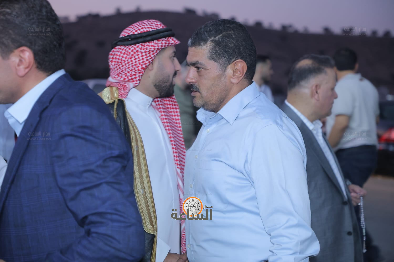 Madar Al-Saa Images 0.9238522759429224