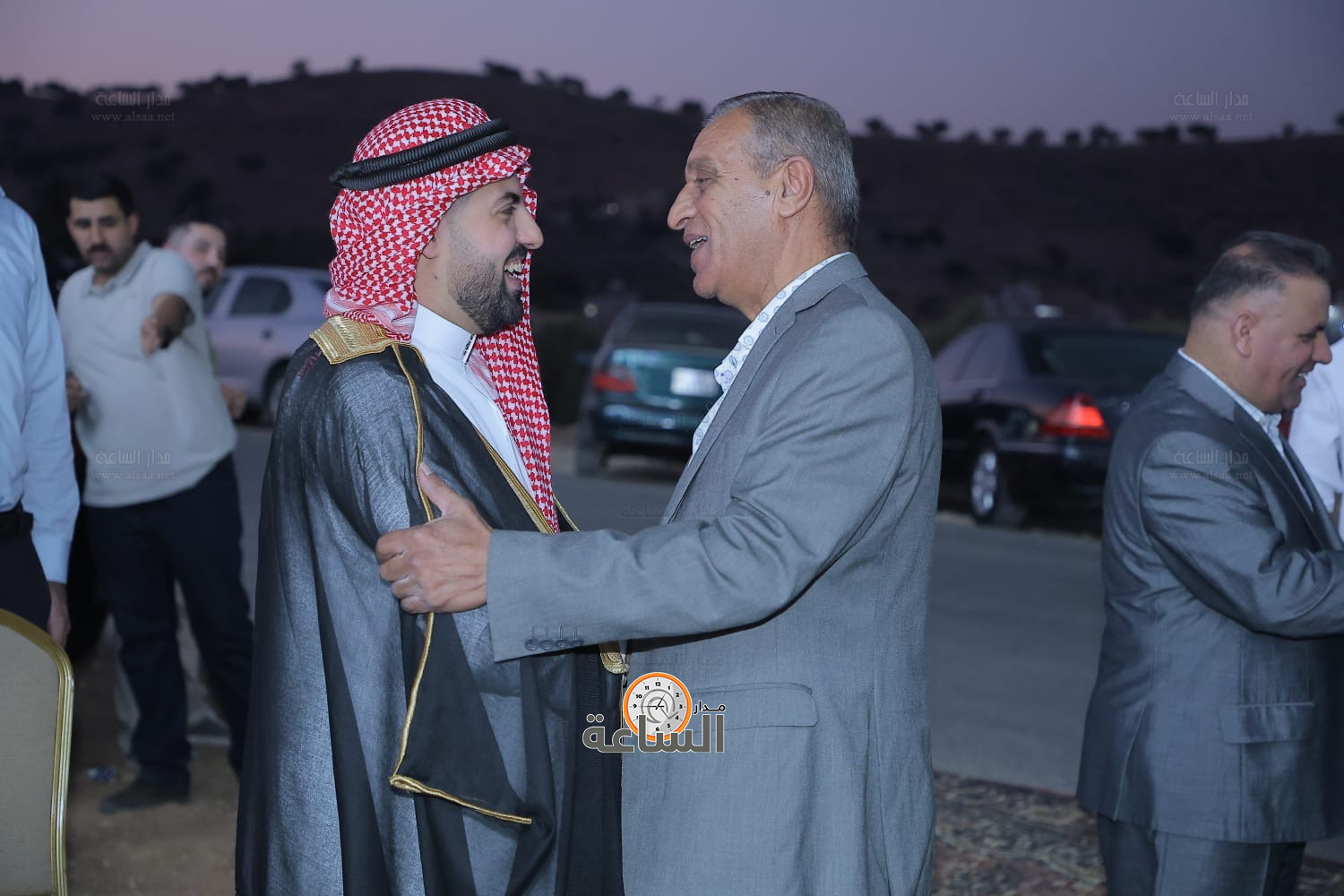 Madar Al-Saa Images 0.8833421216191081