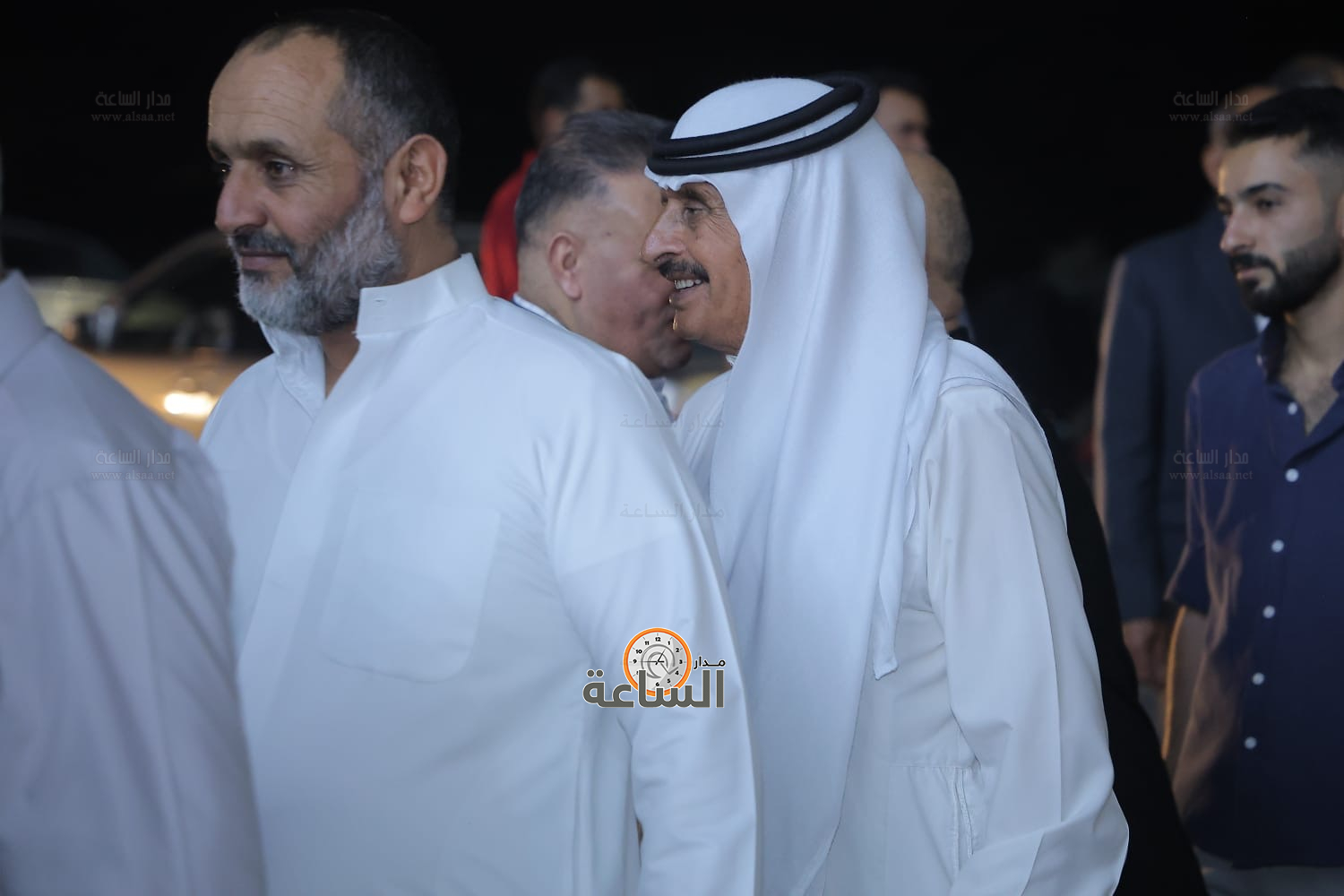 Madar Al-Saa Images 0.8491680363018719