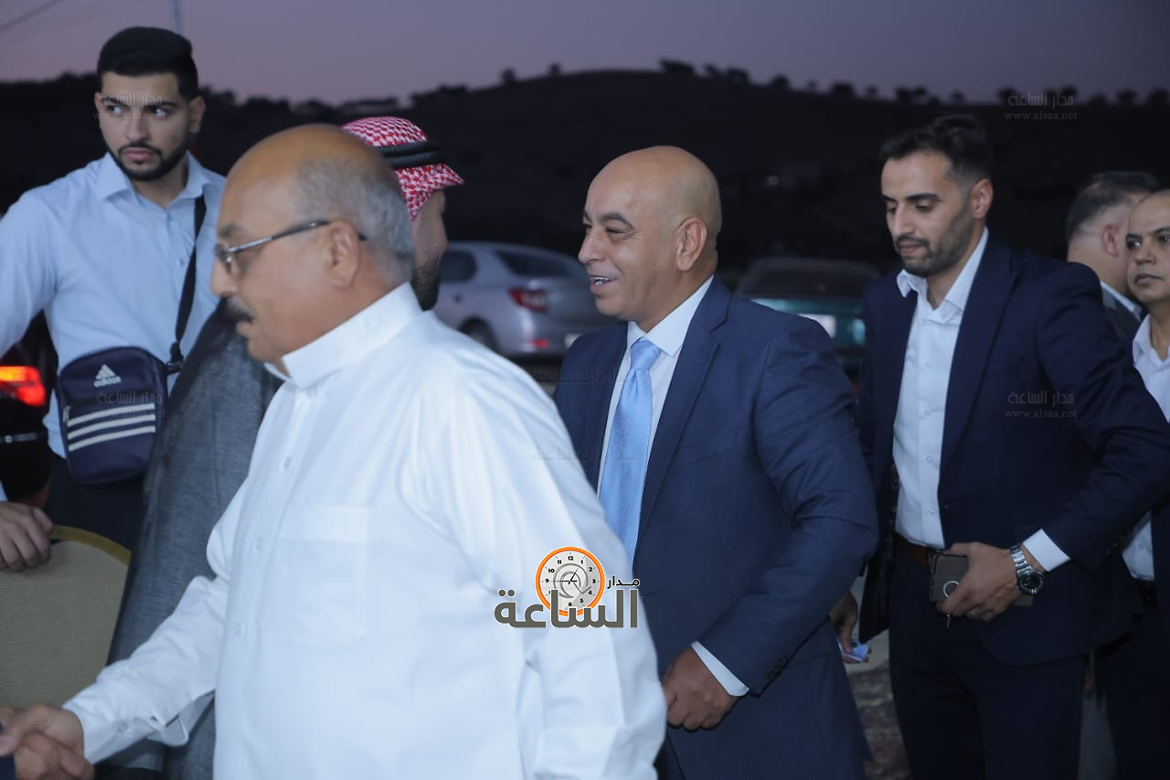 Madar Al-Saa Images 0.2642621122219647