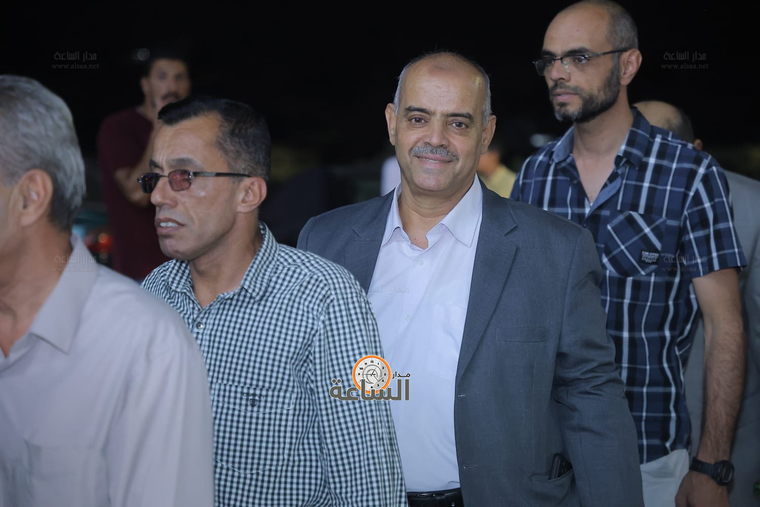 Madar Al-Saa Images 0.4169246994802821