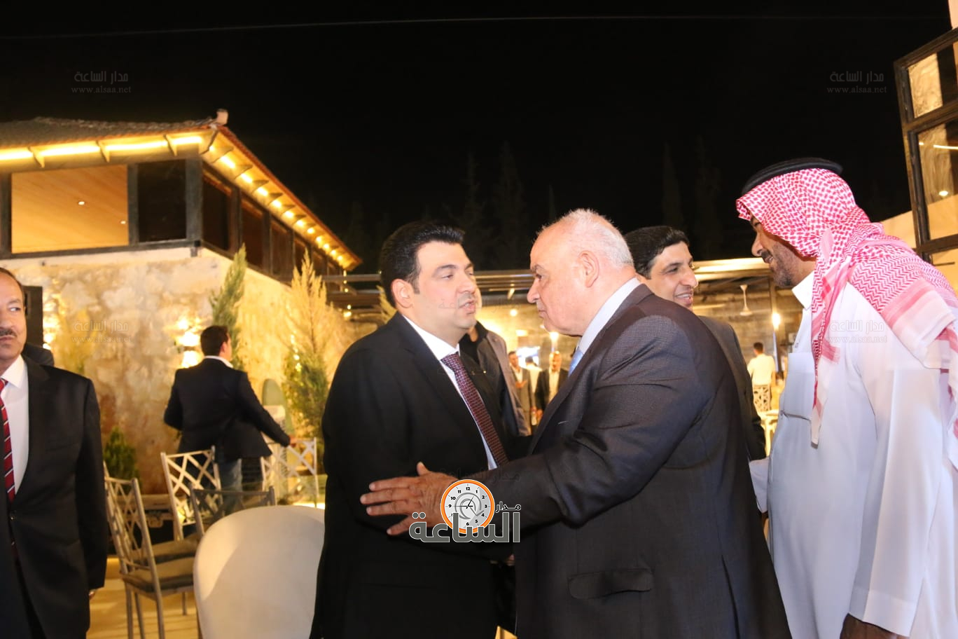 Madar Al-Saa Images 0.3241221820123432