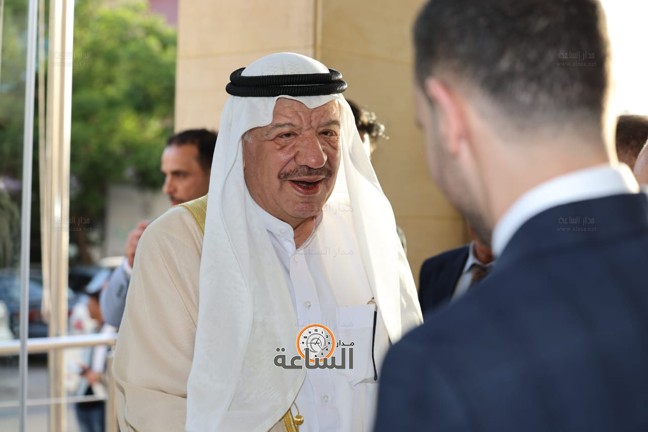 Madar Al-Saa Images 0.40664823467910316