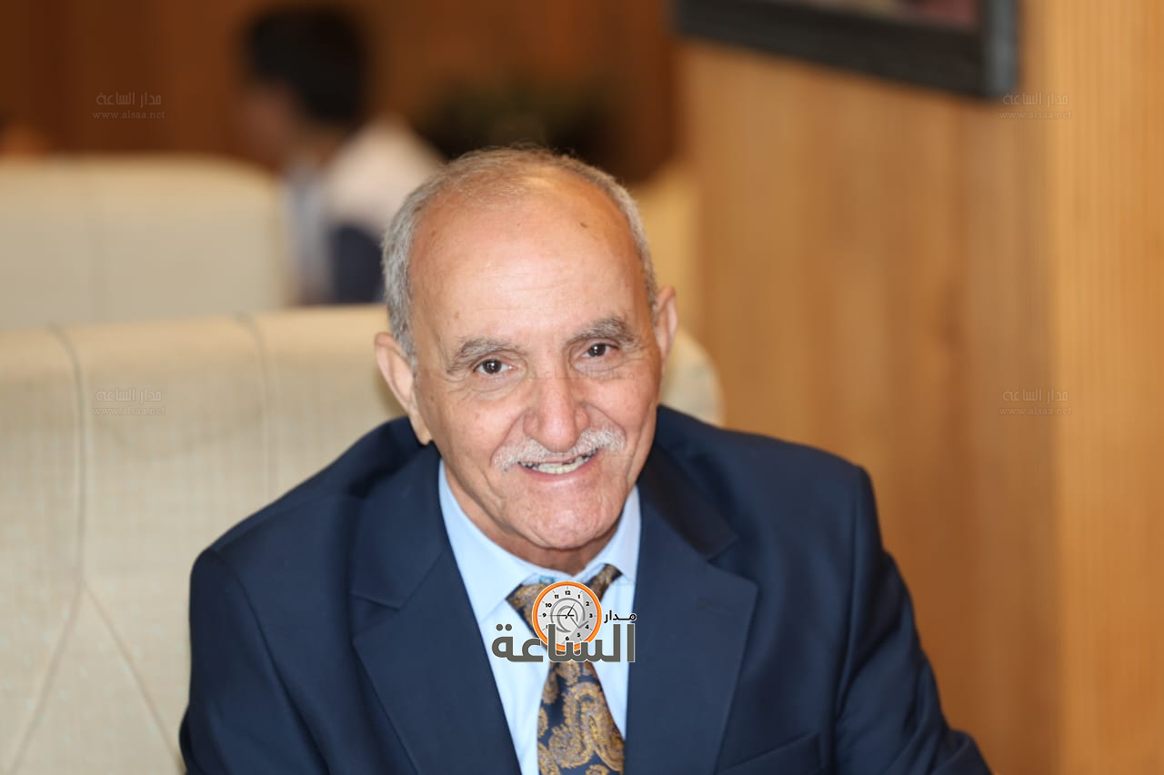 Madar Al-Saa Images 0.9459446974243267