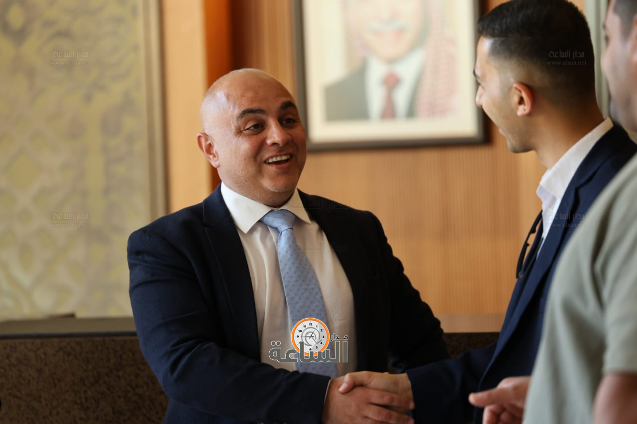 Madar Al-Saa Images 0.3192310194798753