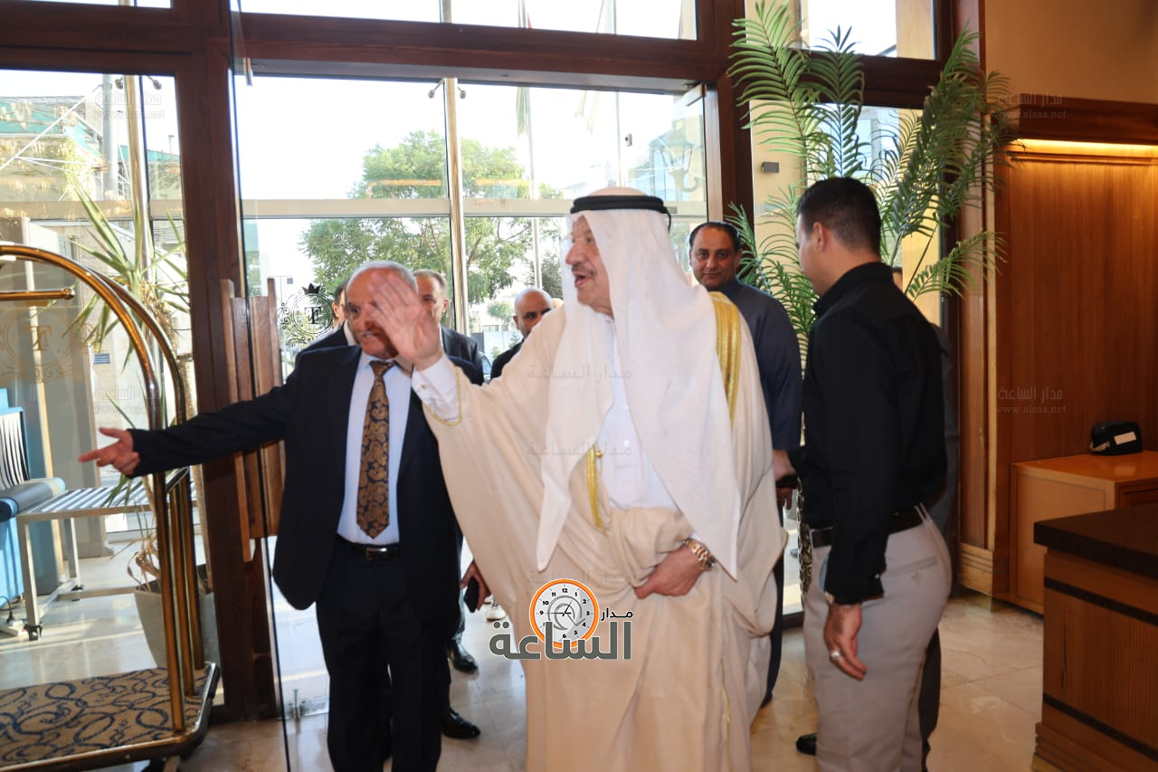 Madar Al-Saa Images 0.16020895618095443