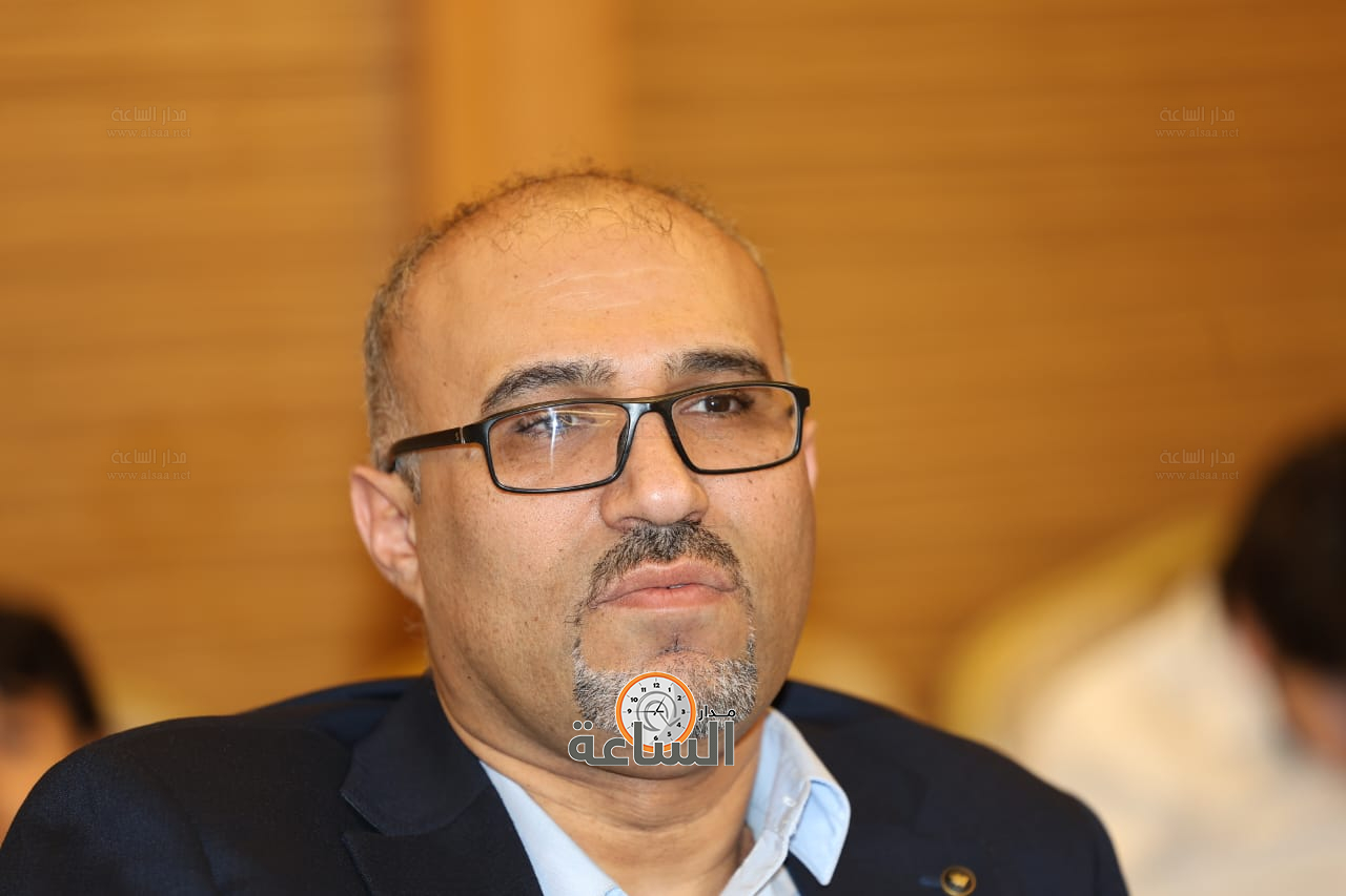 Madar Al-Saa Images 0.4787594379625425