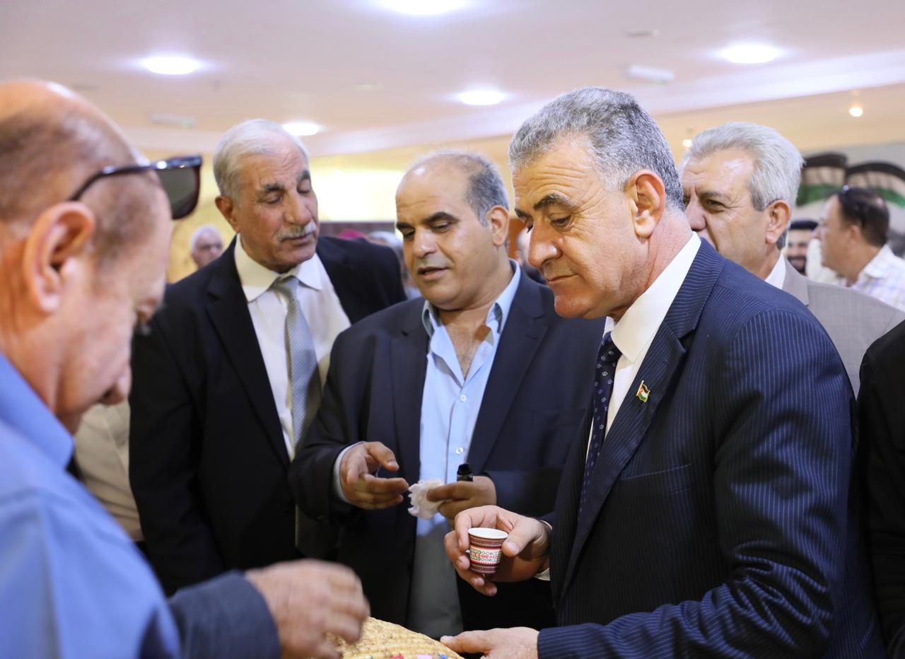 Madar Al-Saa Images 0.036699762243179945