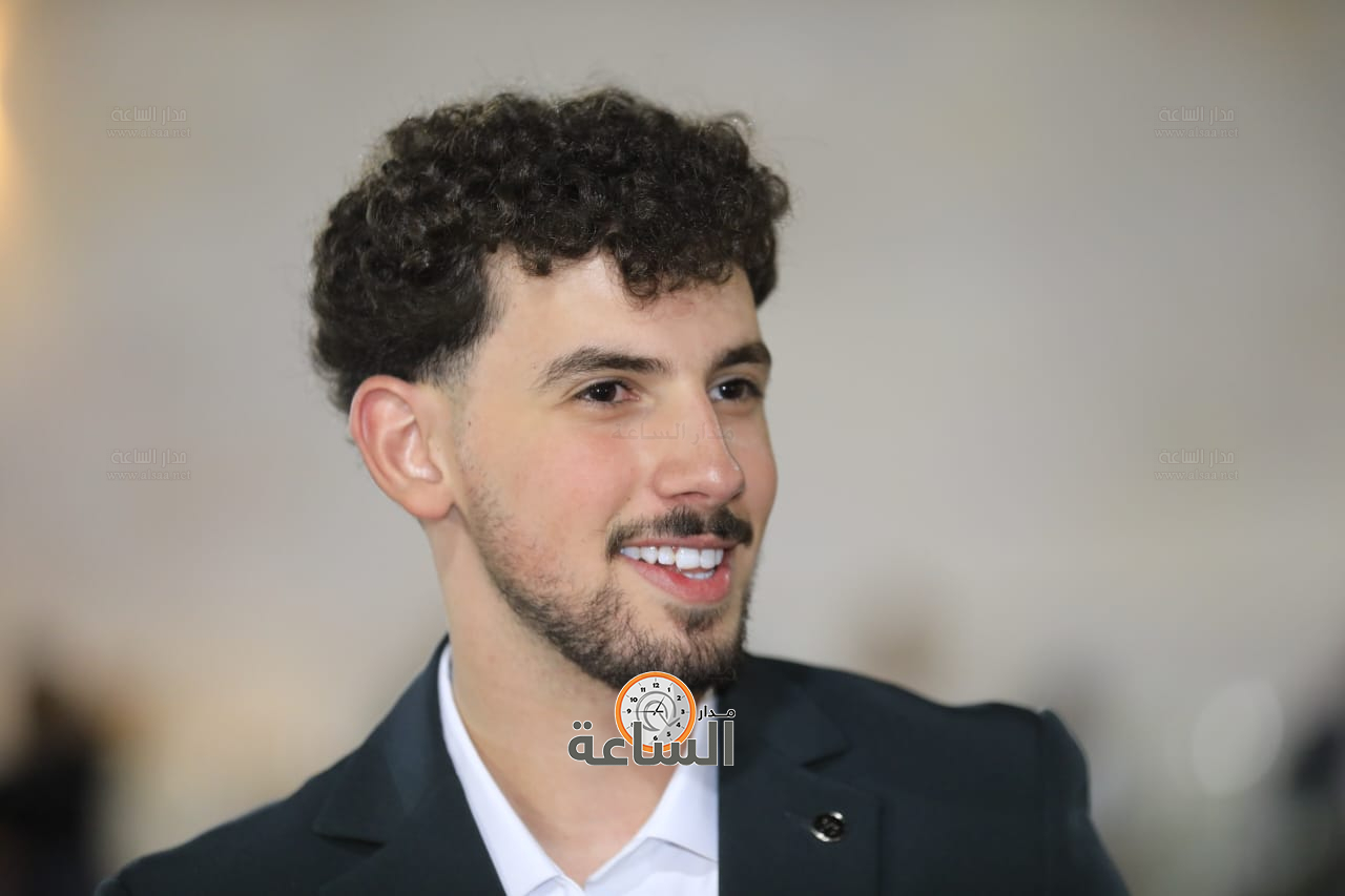 Madar Al-Saa Images 0.3497745282754987