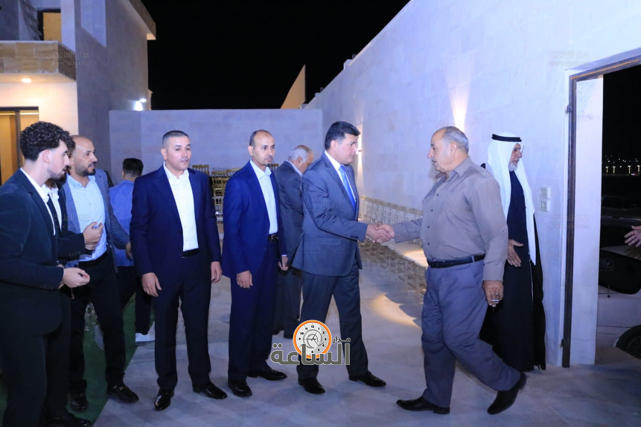 Madar Al-Saa Images 0.25103187325009957