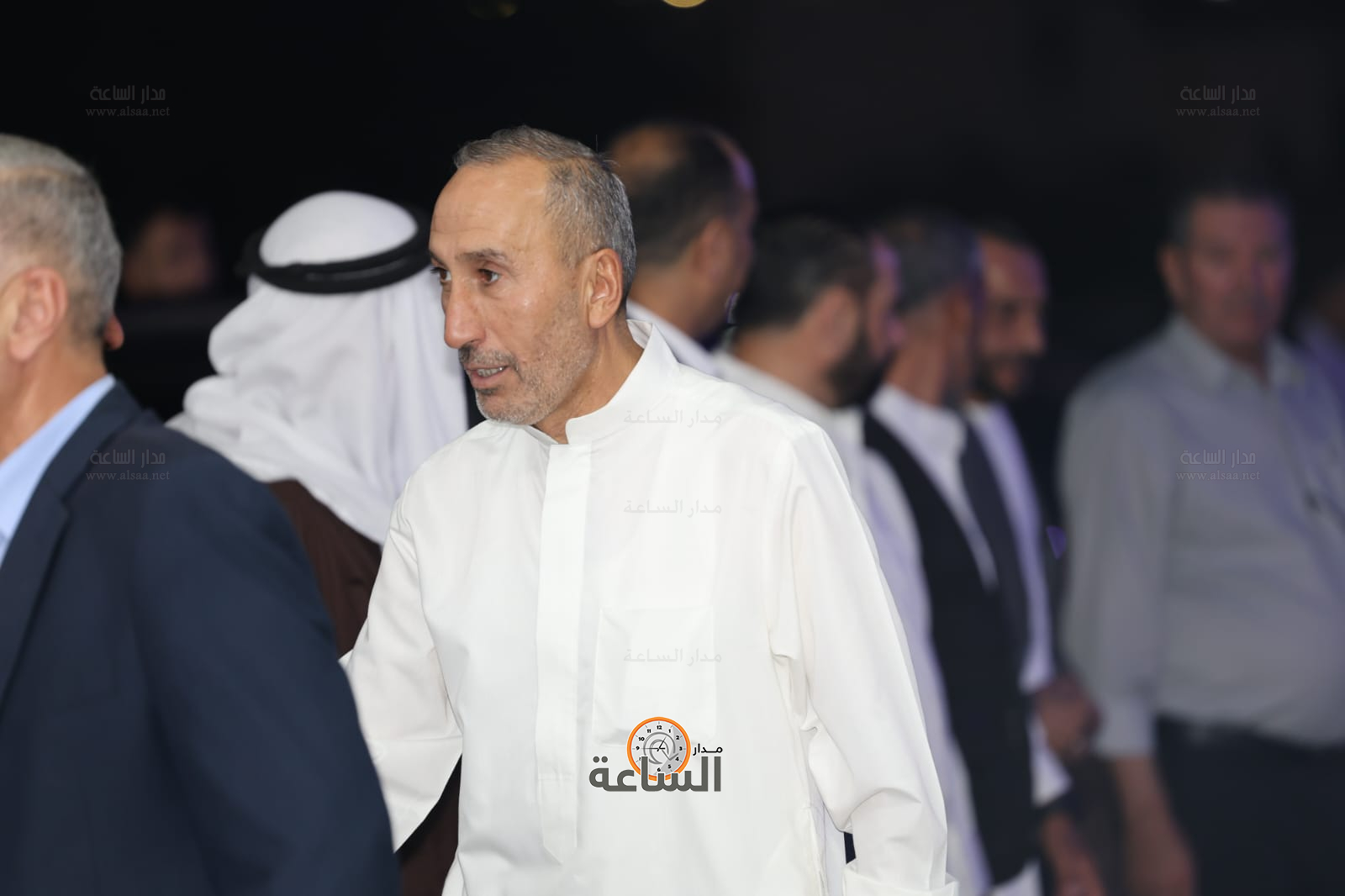 Madar Al-Saa Images 0.9919558408029632