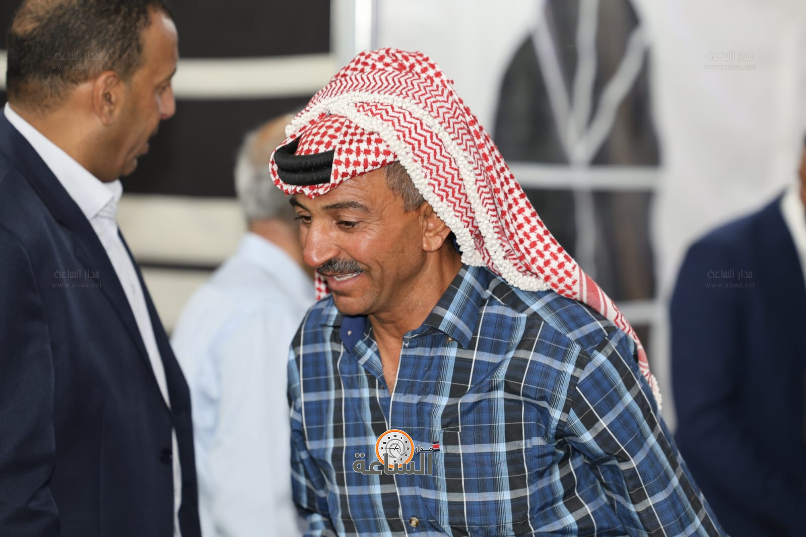 Madar Al-Saa Images 0.1813263465627193