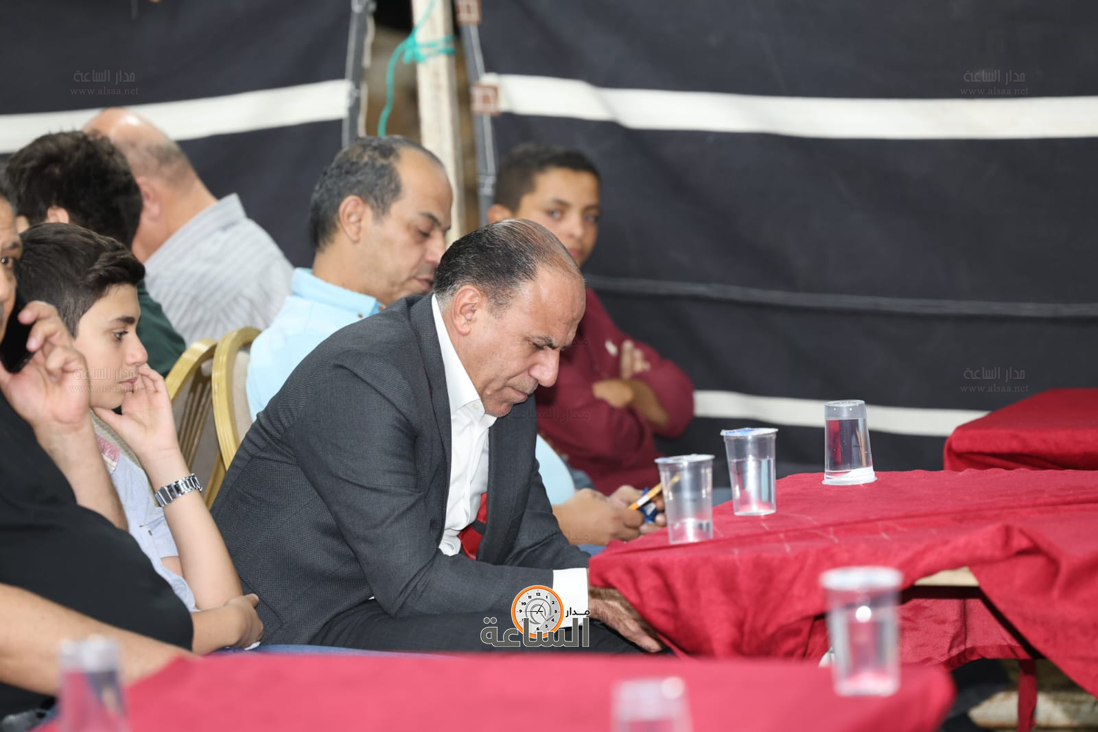 Madar Al-Saa Images 0.5746022662822042