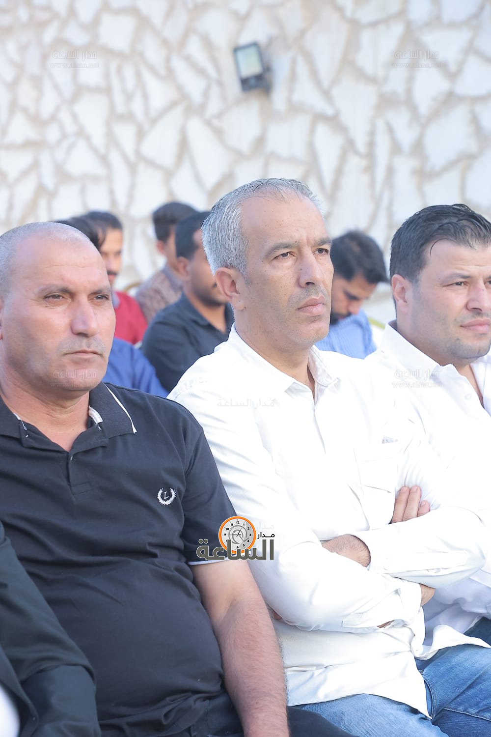 Madar Al-Saa Images 0.018559476357075222