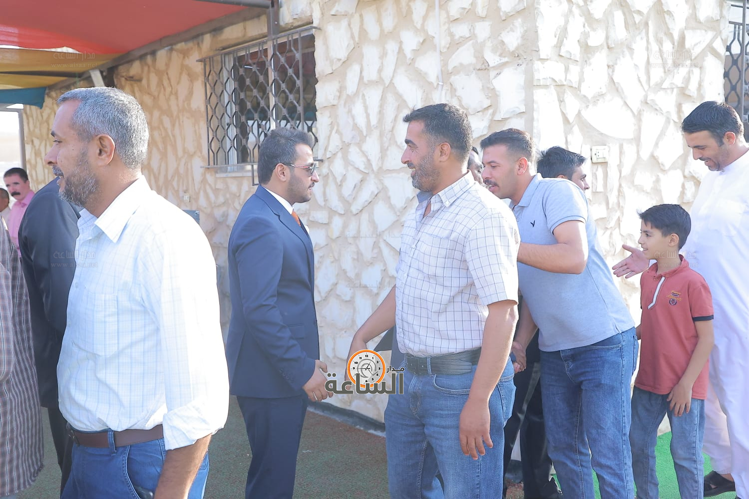 Madar Al-Saa Images 0.7108085190755481