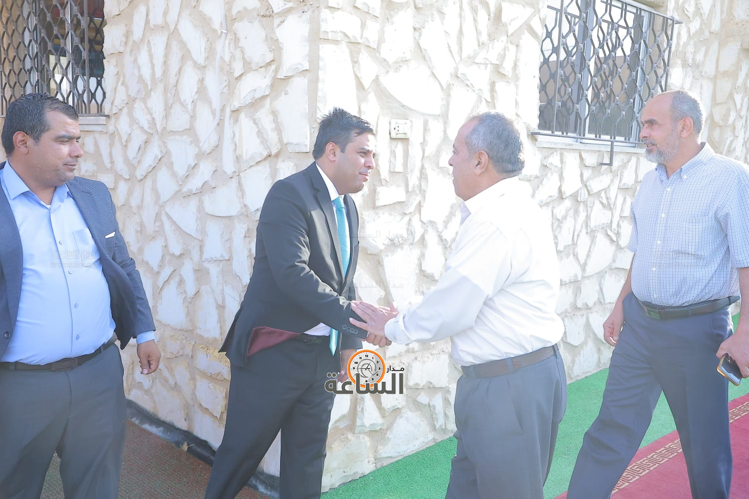 Madar Al-Saa Images 0.914681095038369