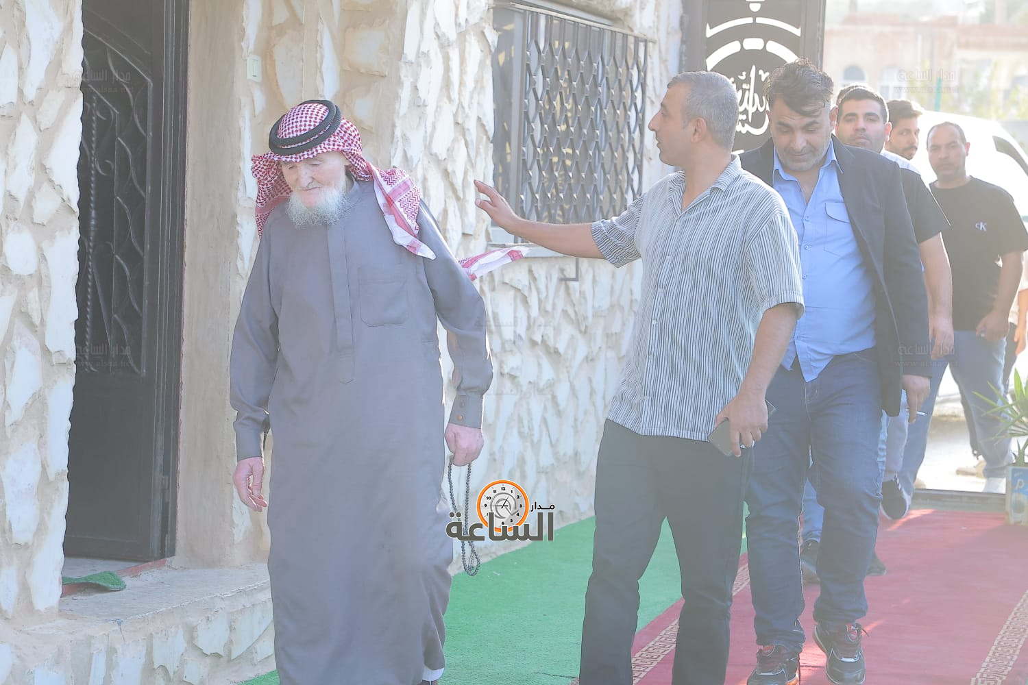 Madar Al-Saa Images 0.035070644218967995