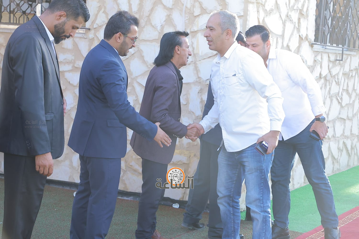 Madar Al-Saa Images 0.8706815105792652