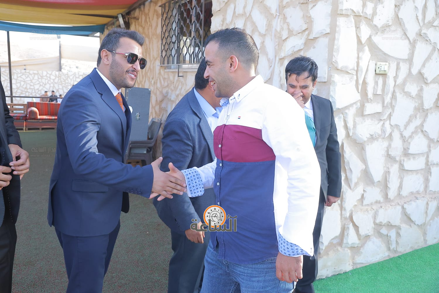 Madar Al-Saa Images 0.8874756023060939