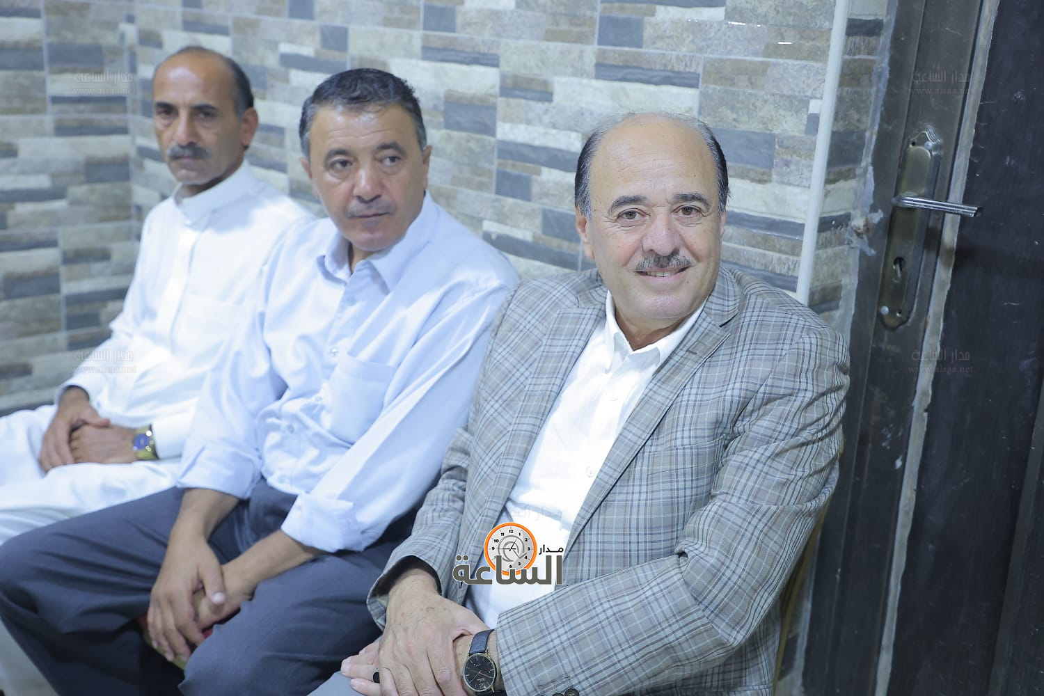 Madar Al-Saa Images 0.87958086562737