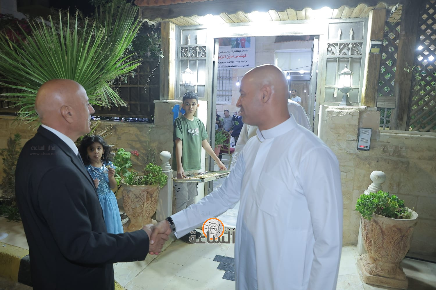 Madar Al-Saa Images 0.7481117798068233