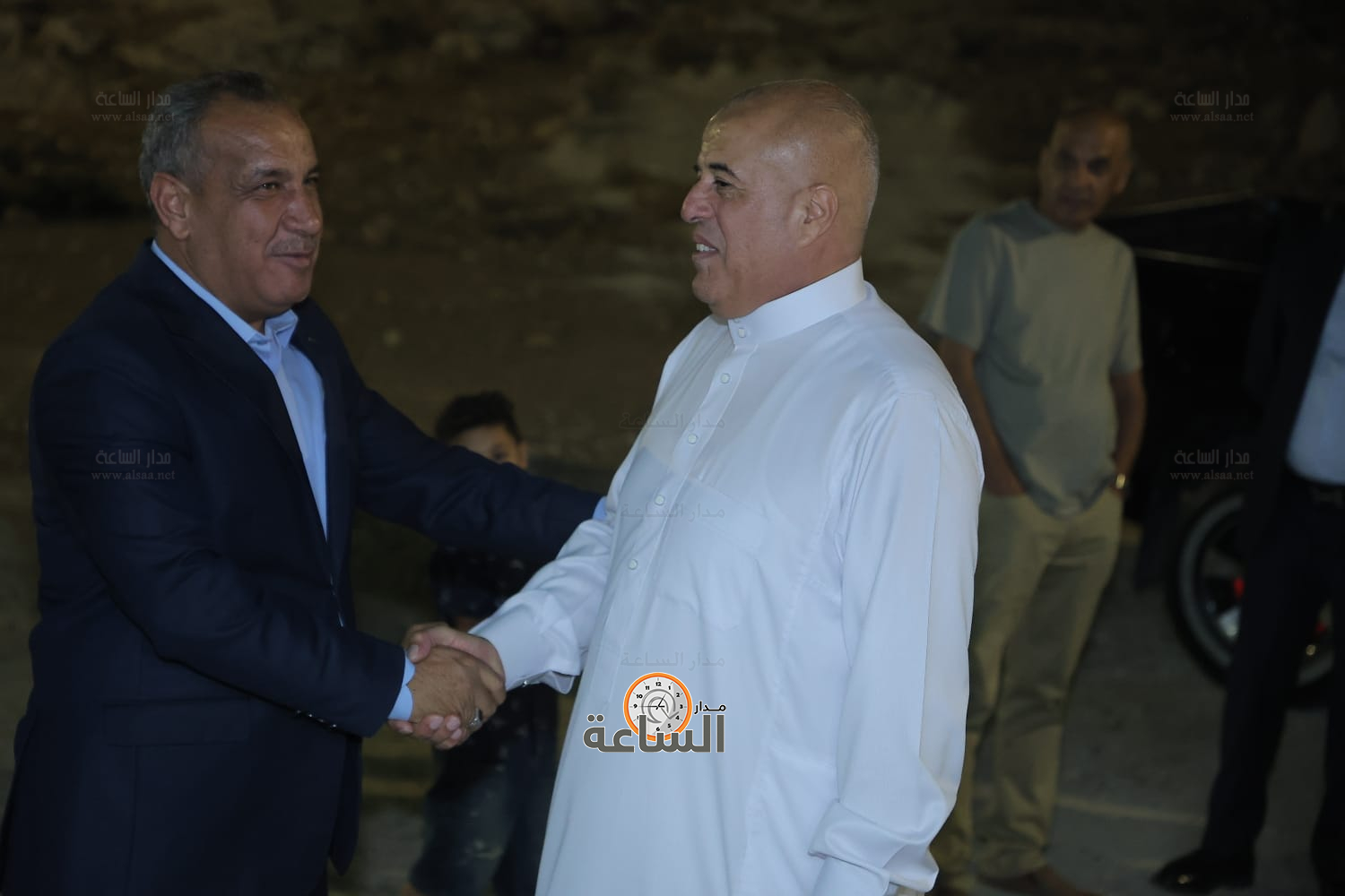 Madar Al-Saa Images 0.7014053201319045