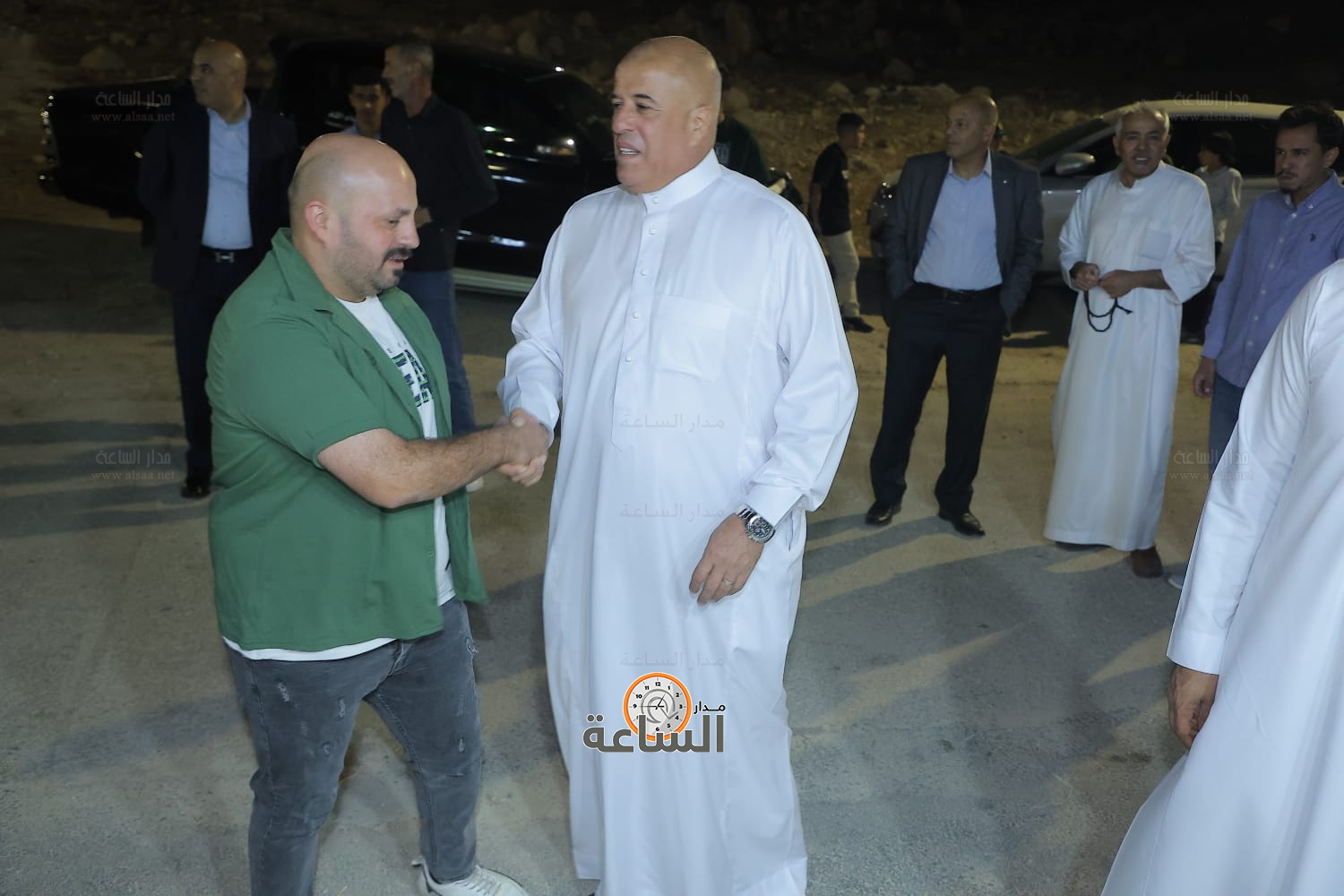 Madar Al-Saa Images 0.8762324922669504