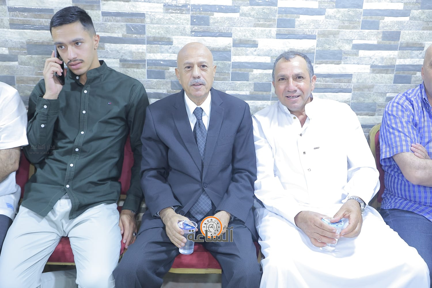 Madar Al-Saa Images 0.9695376435381352