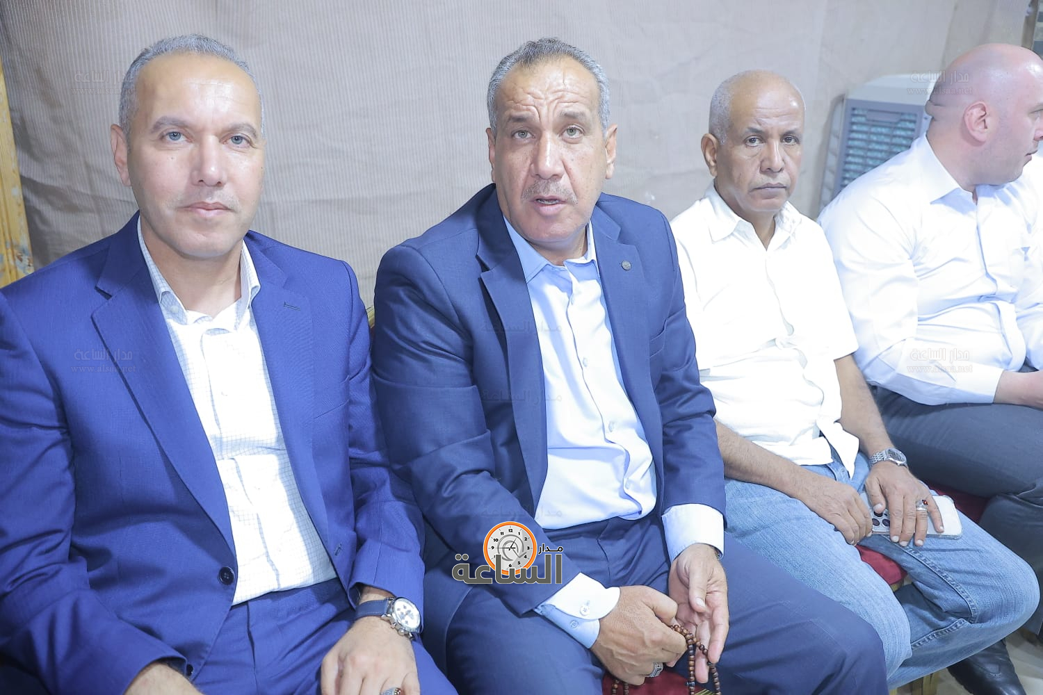 Madar Al-Saa Images 0.7377705152229577