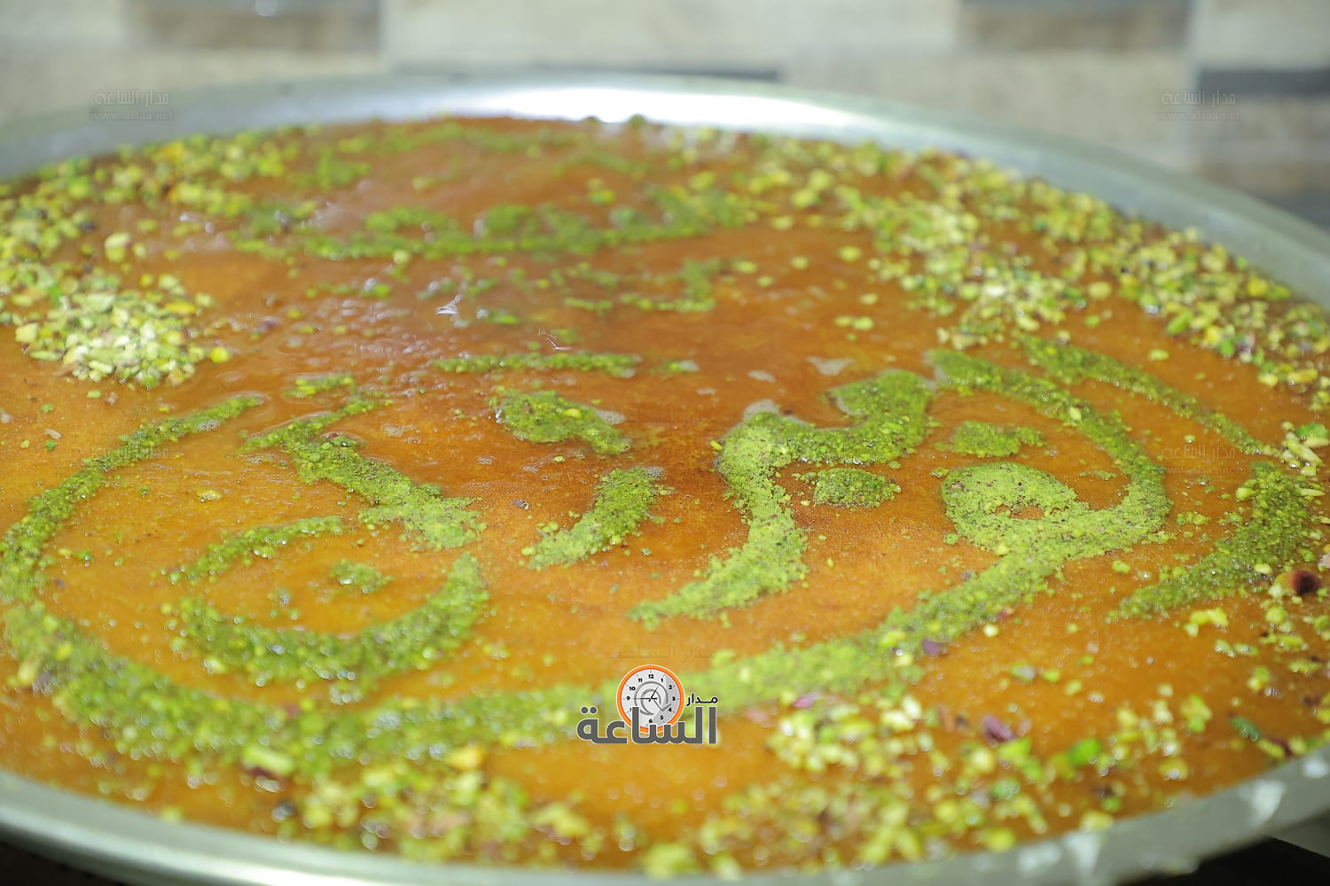 Madar Al-Saa Images 0.8857203929531998