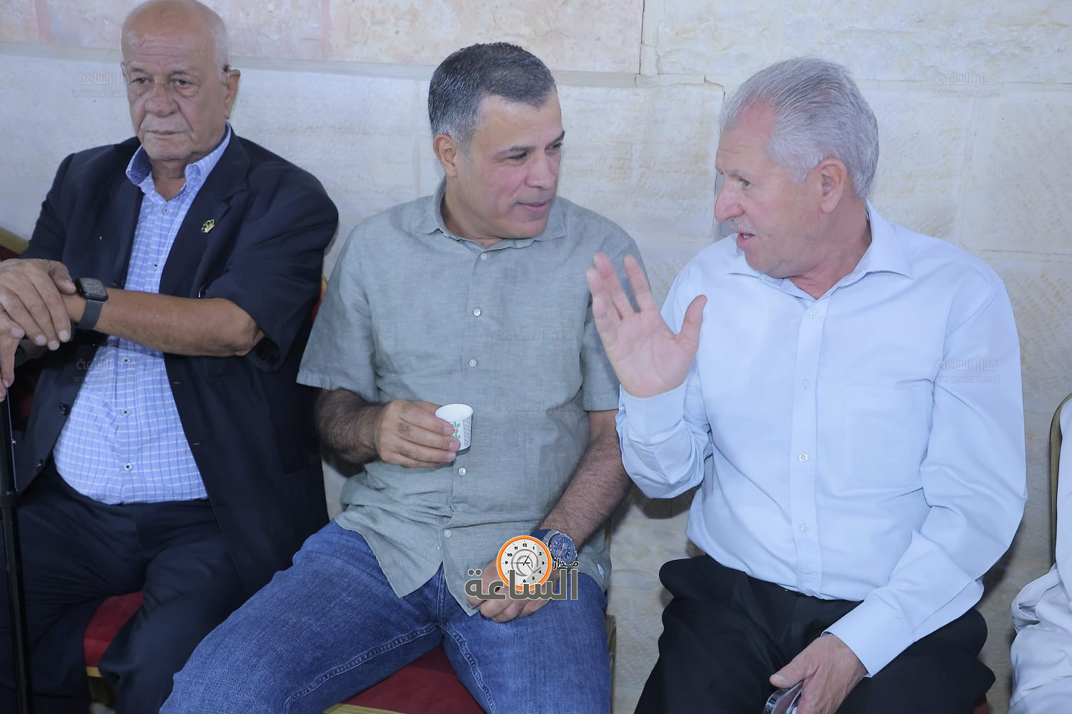 Madar Al-Saa Images 0.5686474646260693