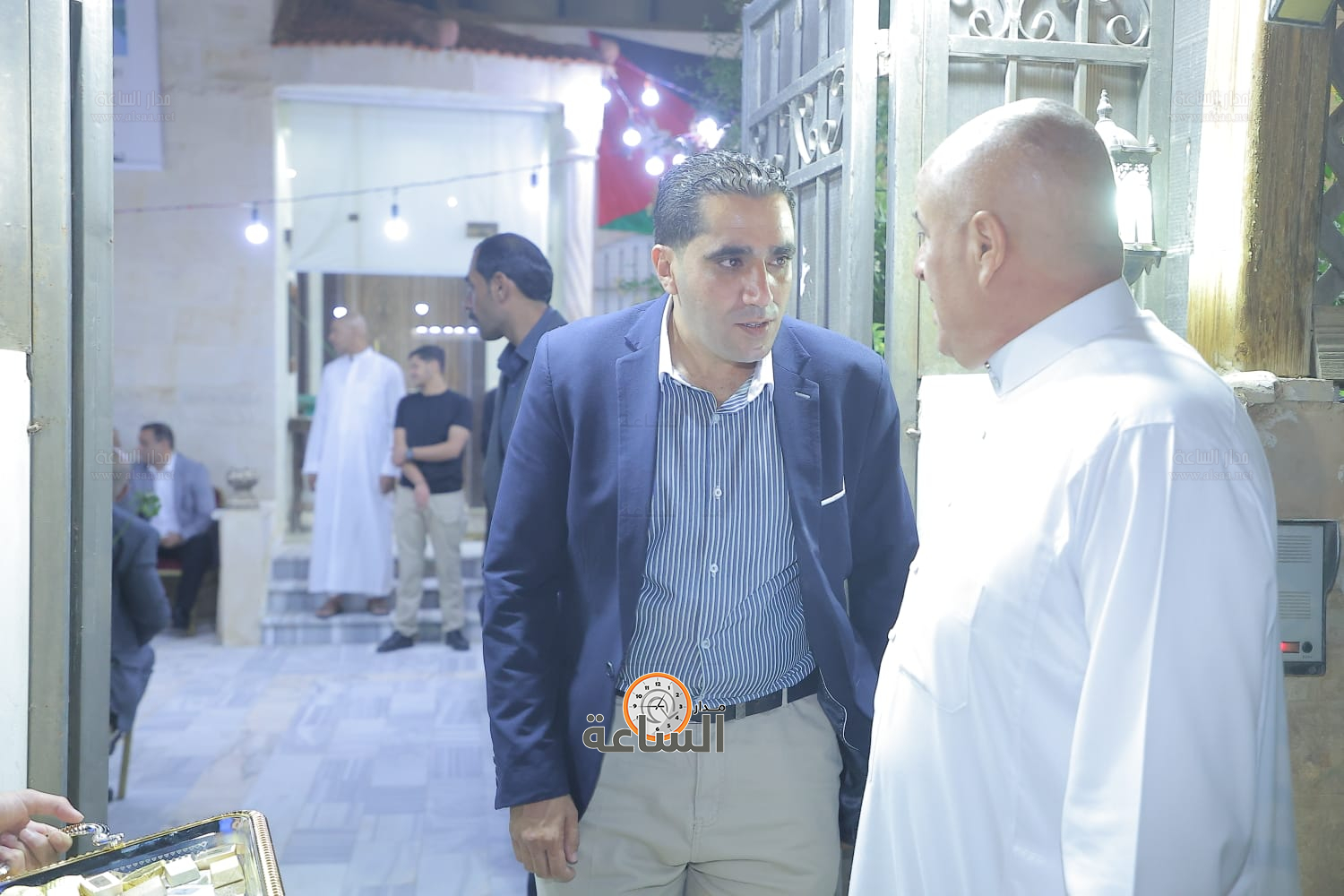 Madar Al-Saa Images 0.584519029743447