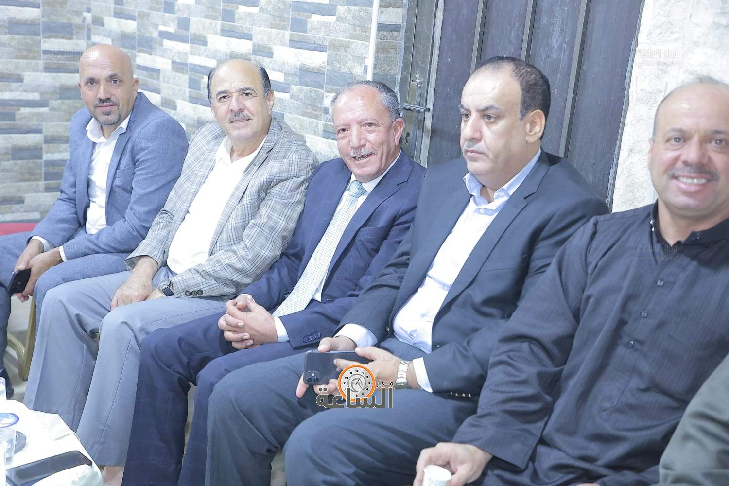 Madar Al-Saa Images 0.3098192682324502