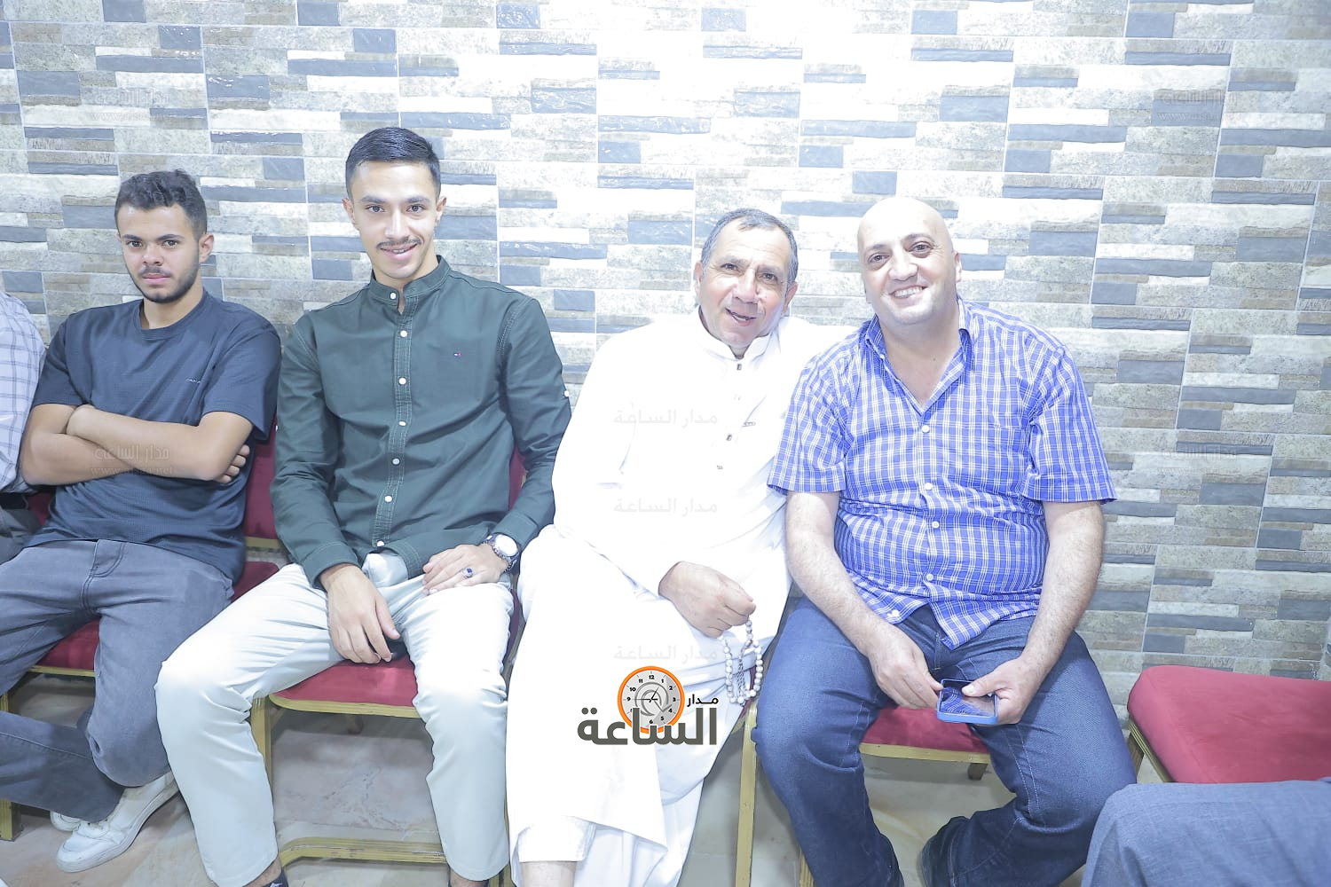 Madar Al-Saa Images 0.13056087240949932