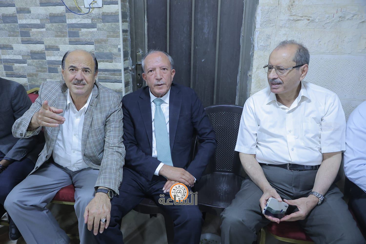 Madar Al-Saa Images 0.4963059303753363