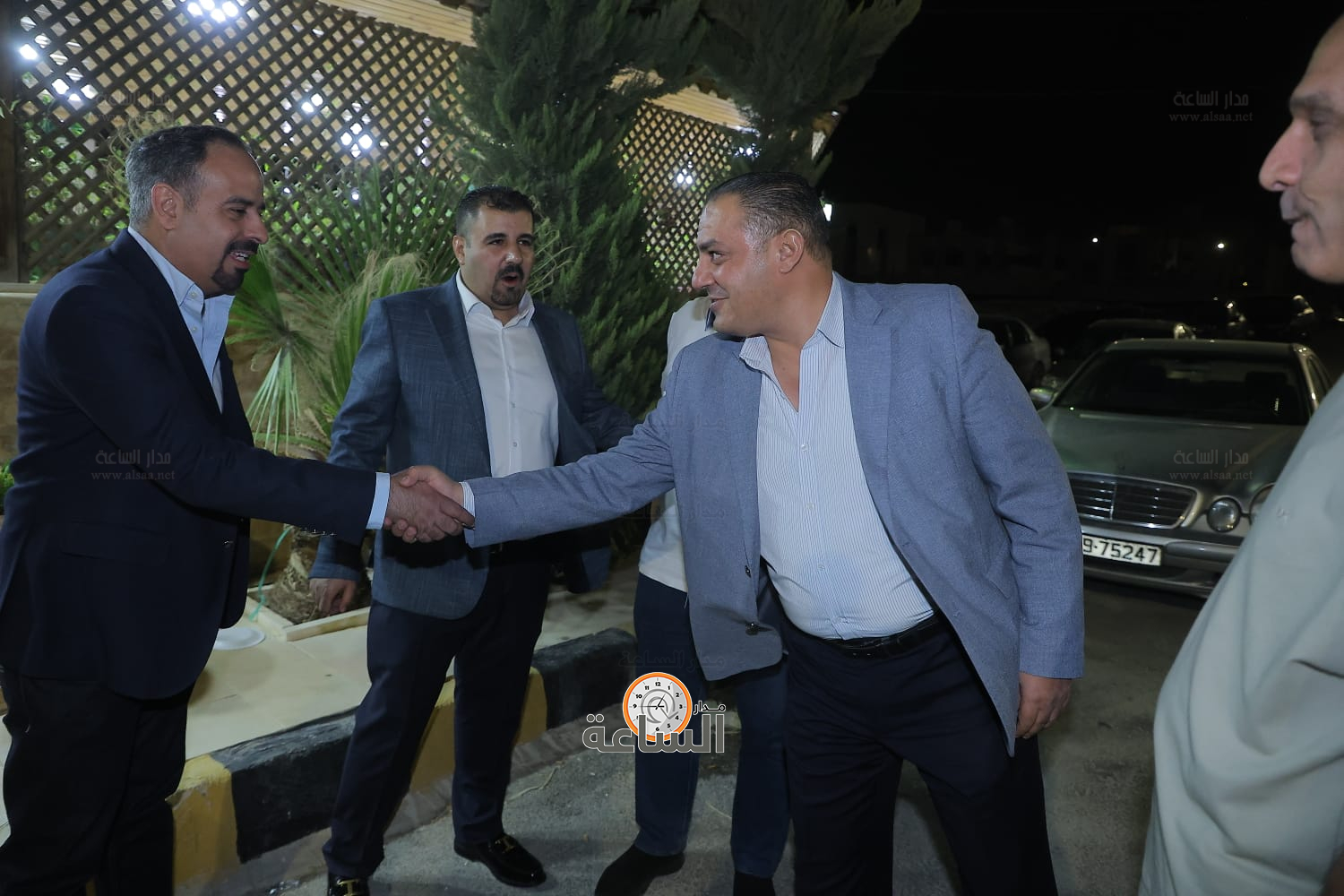 Madar Al-Saa Images 0.01736466363460054