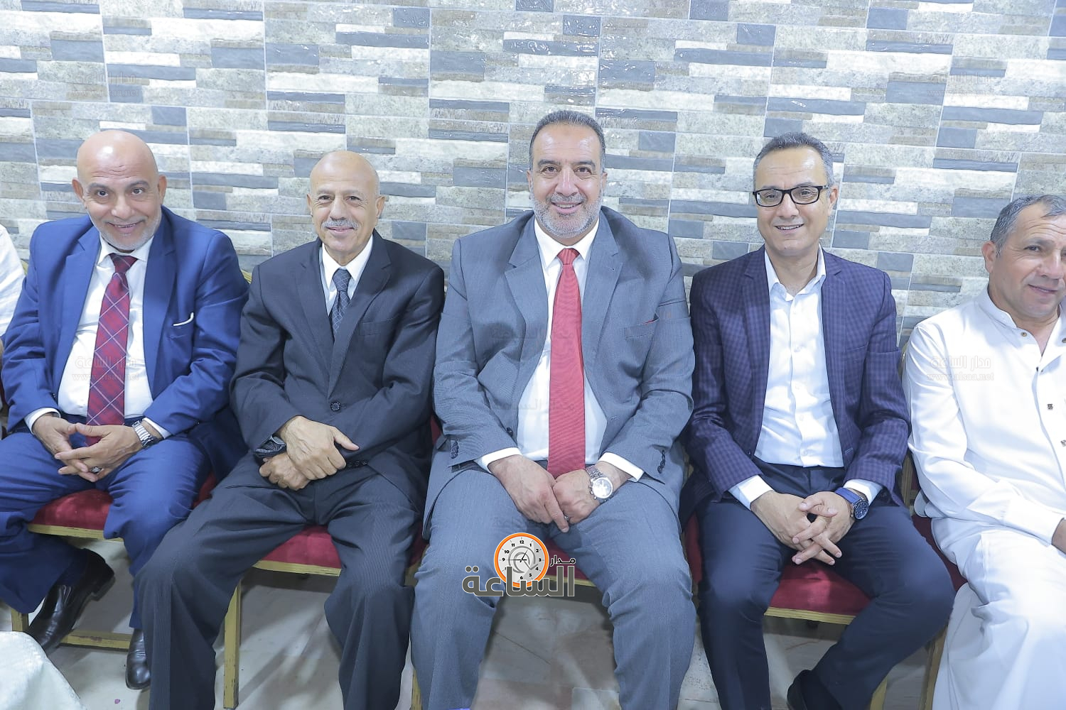 Madar Al-Saa Images 0.6296124617671434