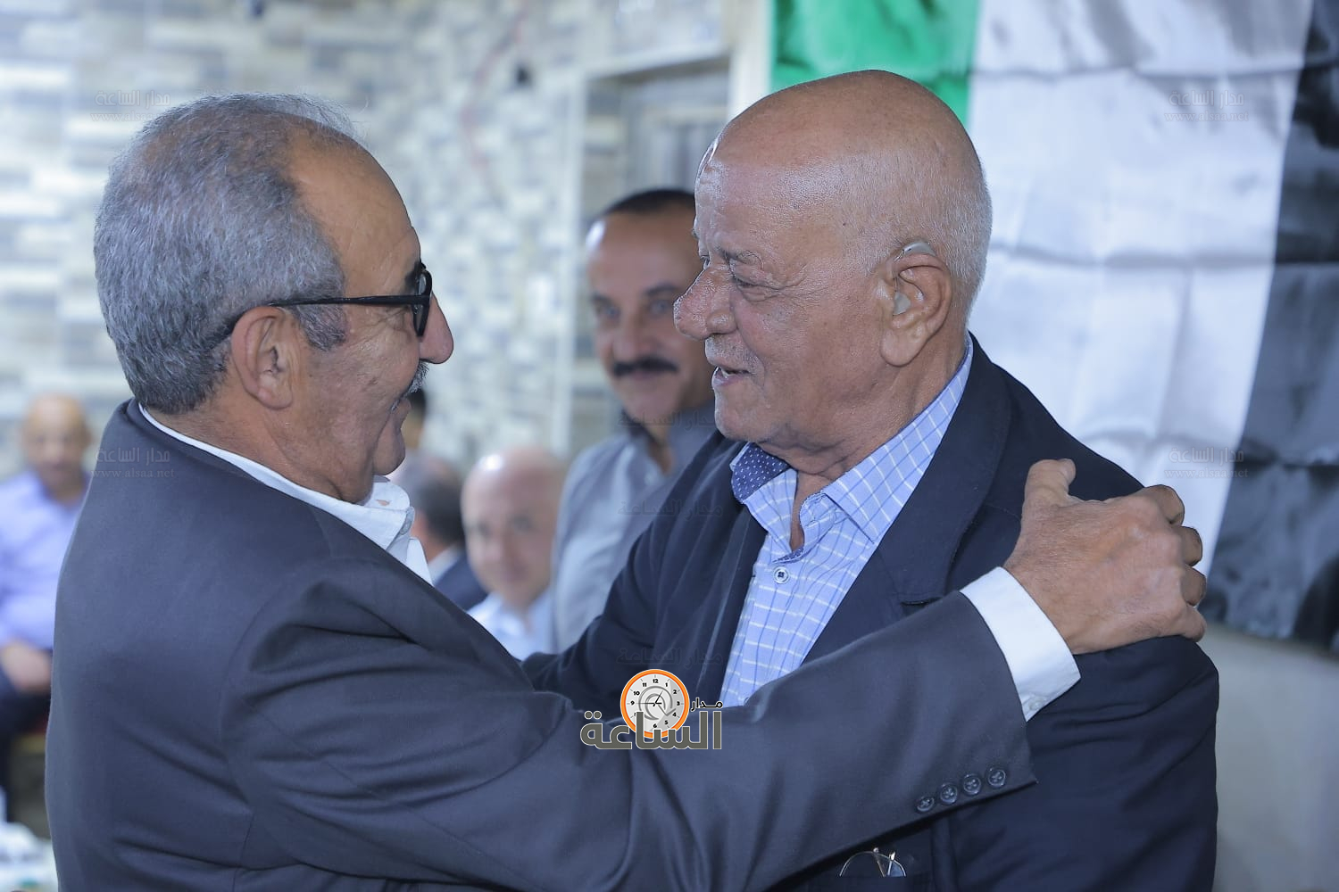 Madar Al-Saa Images 0.41066180229315363