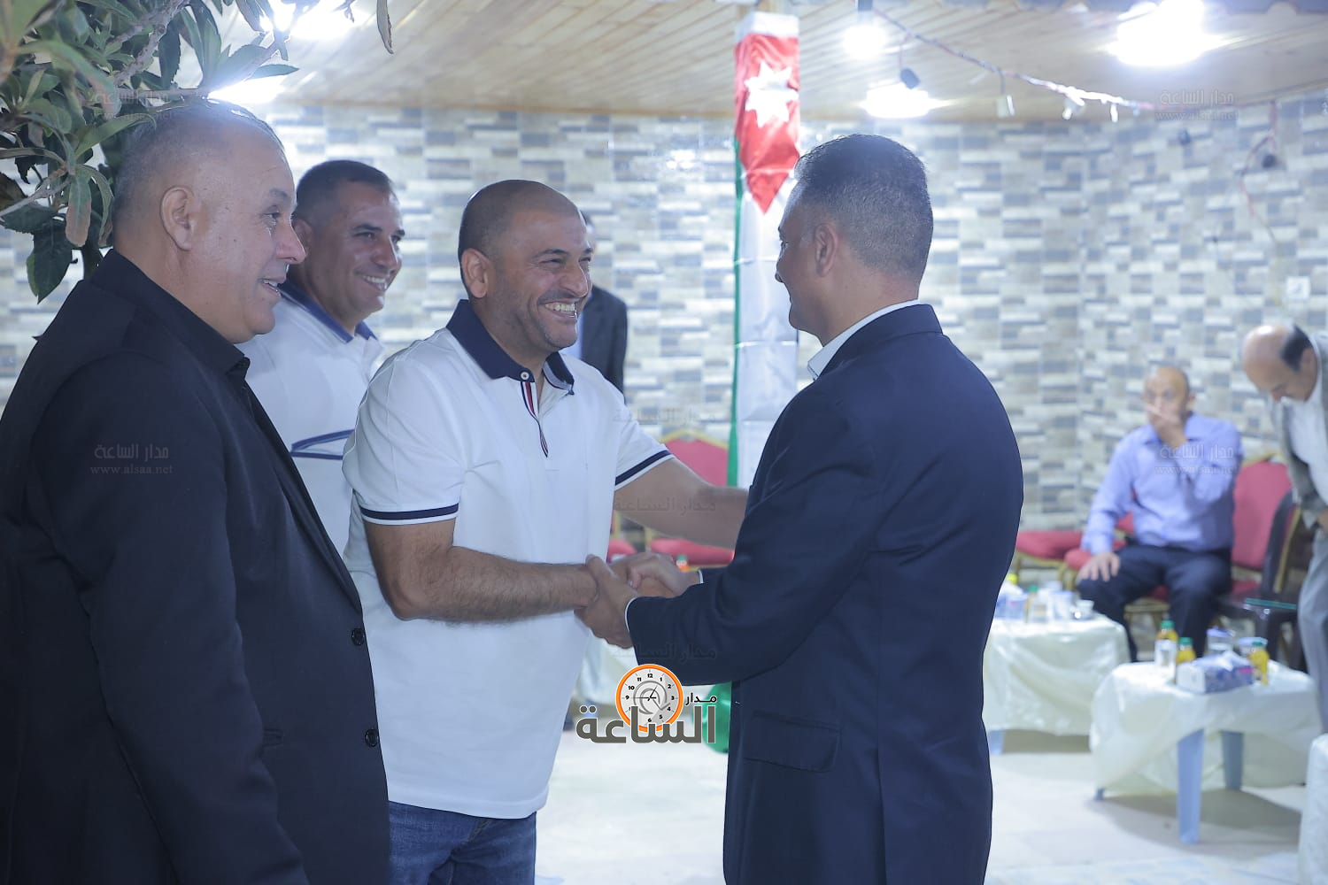 Madar Al-Saa Images 0.9336545825178286