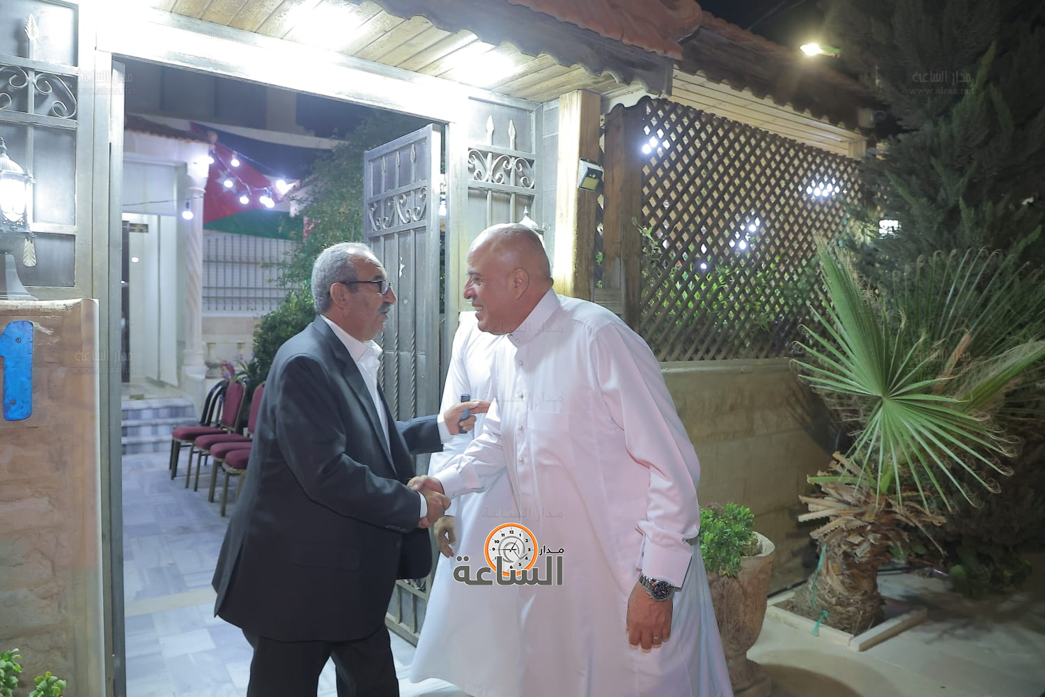 Madar Al-Saa Images 0.0203452660416914