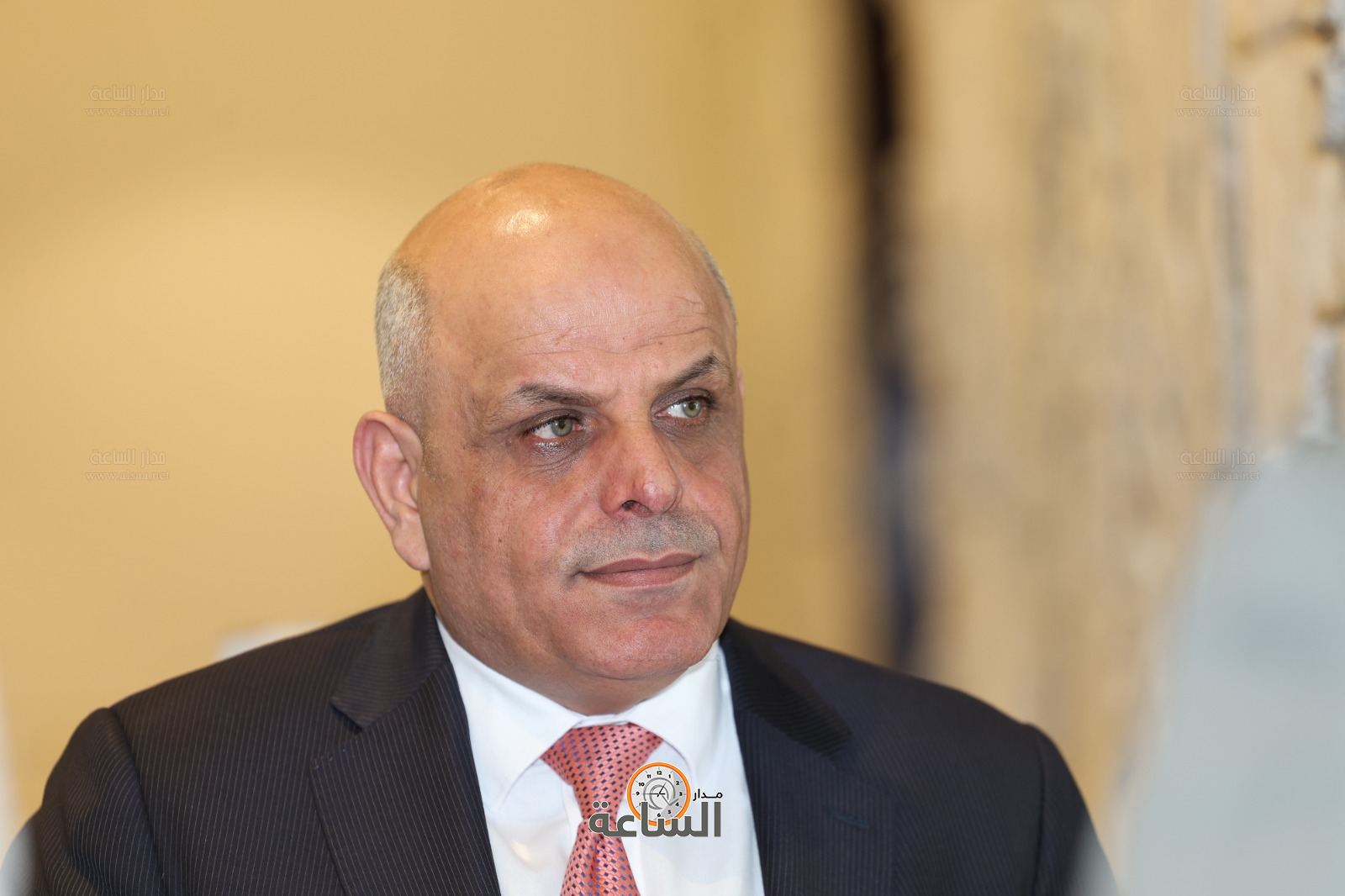 Madar Al-Saa Images 0.5647438400564423