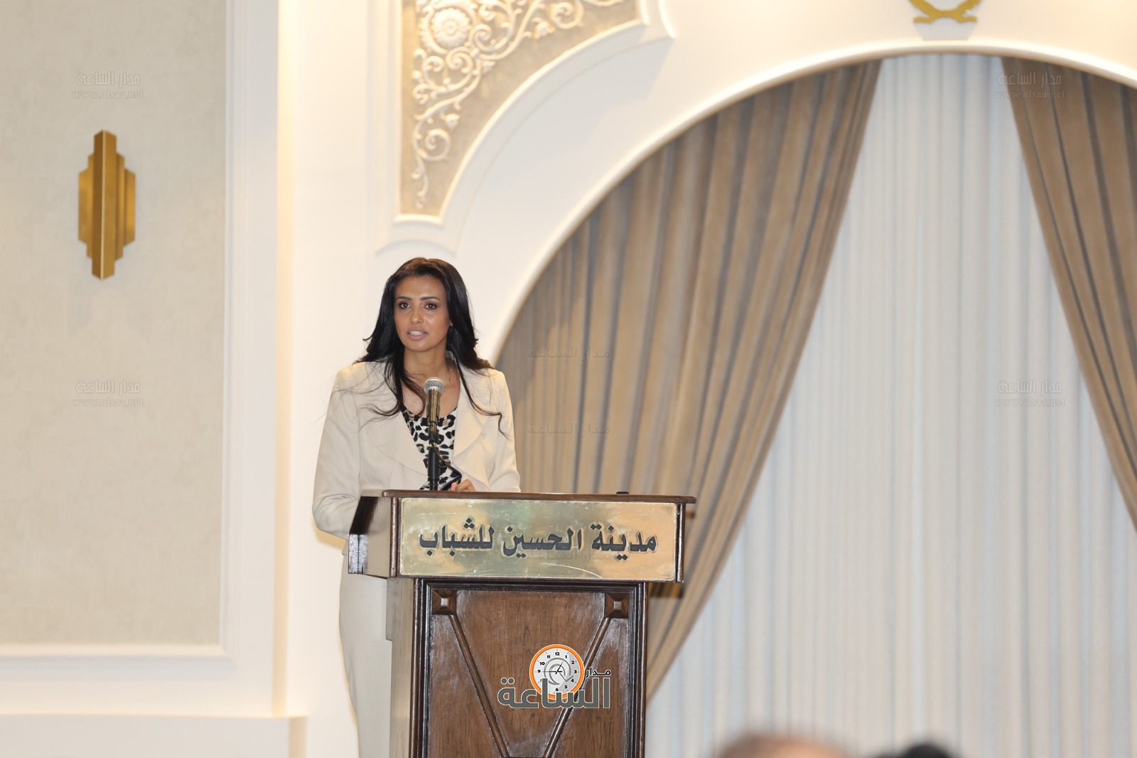 Madar Al-Saa Images 0.5406111943136319