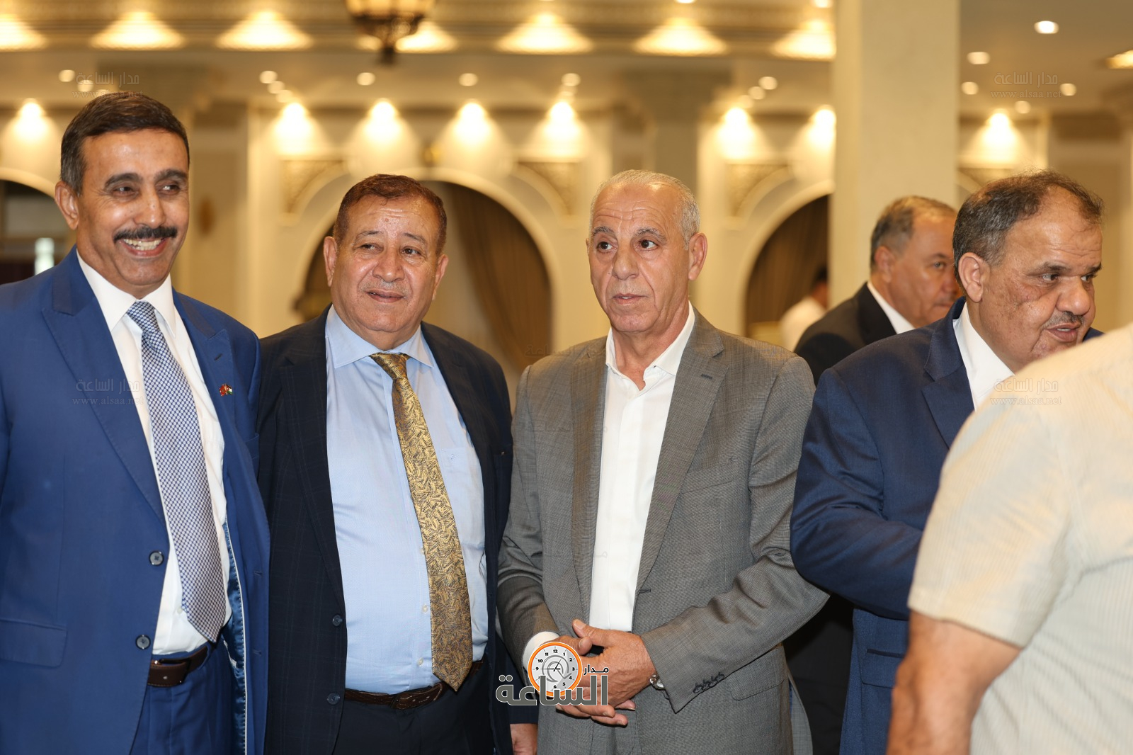 Madar Al-Saa Images 0.4770780492584257