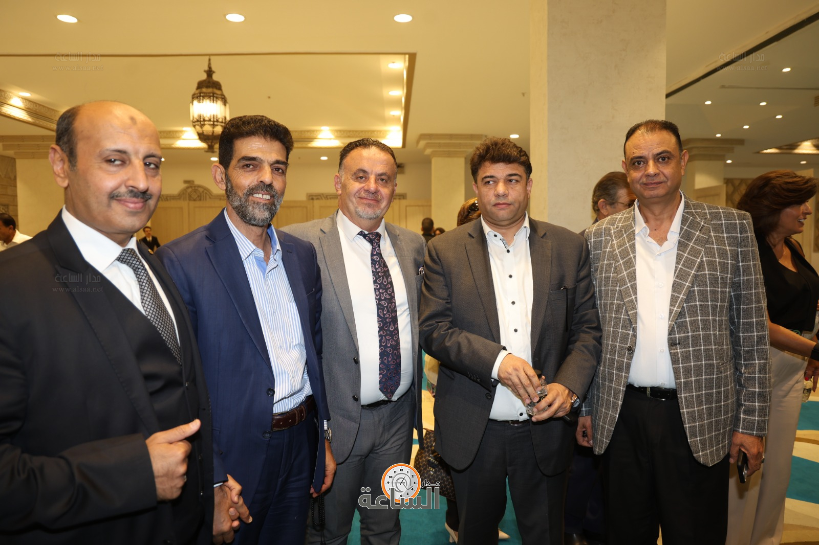 Madar Al-Saa Images 0.3989857250113964