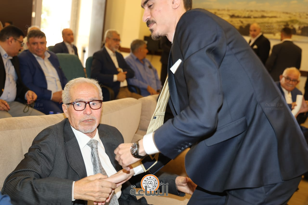 Madar Al-Saa Images 0.30131053770118976