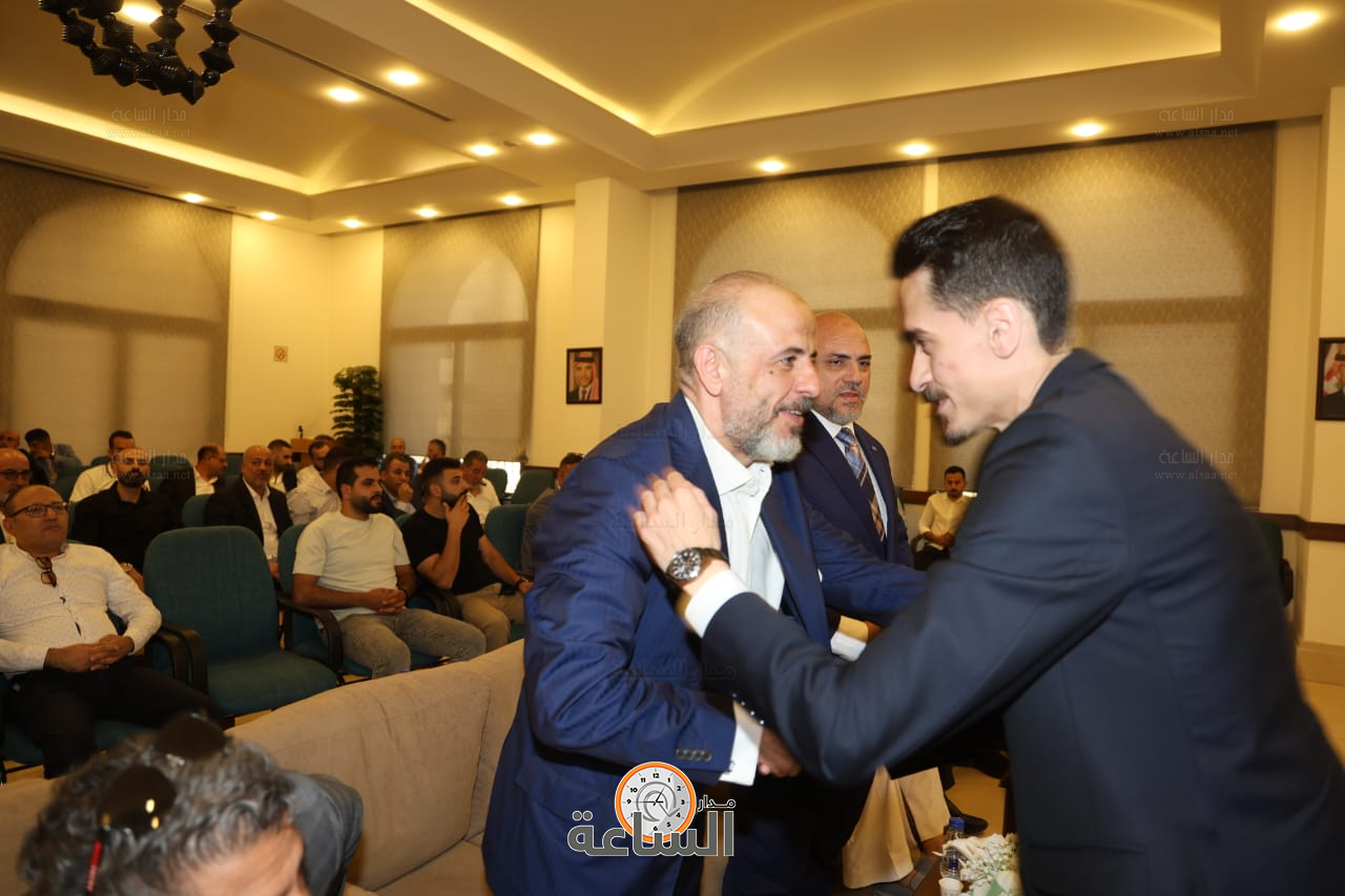 Madar Al-Saa Images 0.5502902714704571